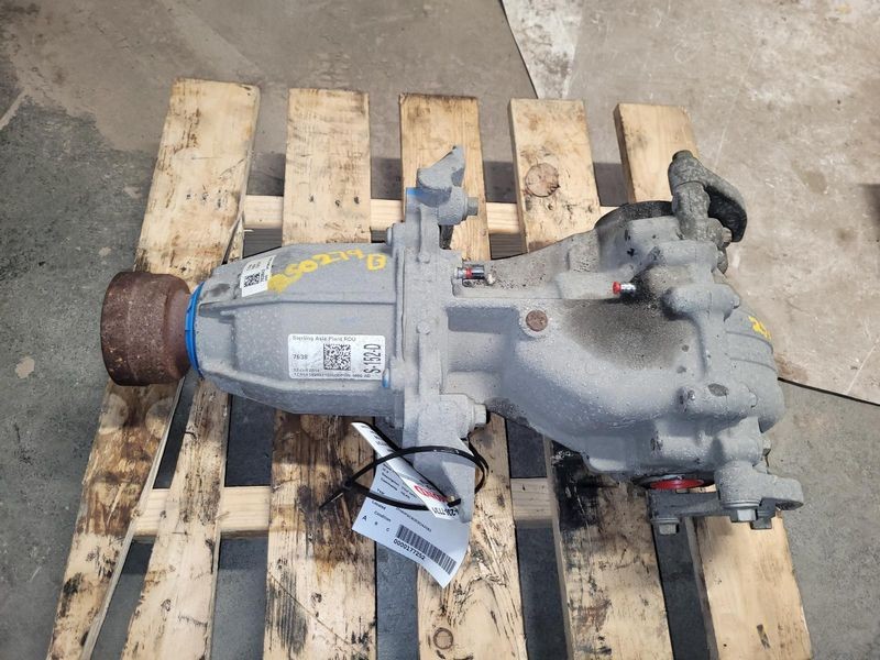 2013-2019 Ford Flex Lincoln MKZ 3.7L Rear Axle Differential Carrier Assembly OEM 2013-2019 Ford Flex Lincoln MKZ 3.7L Rear Axle Differential Carrier Assembly OEM