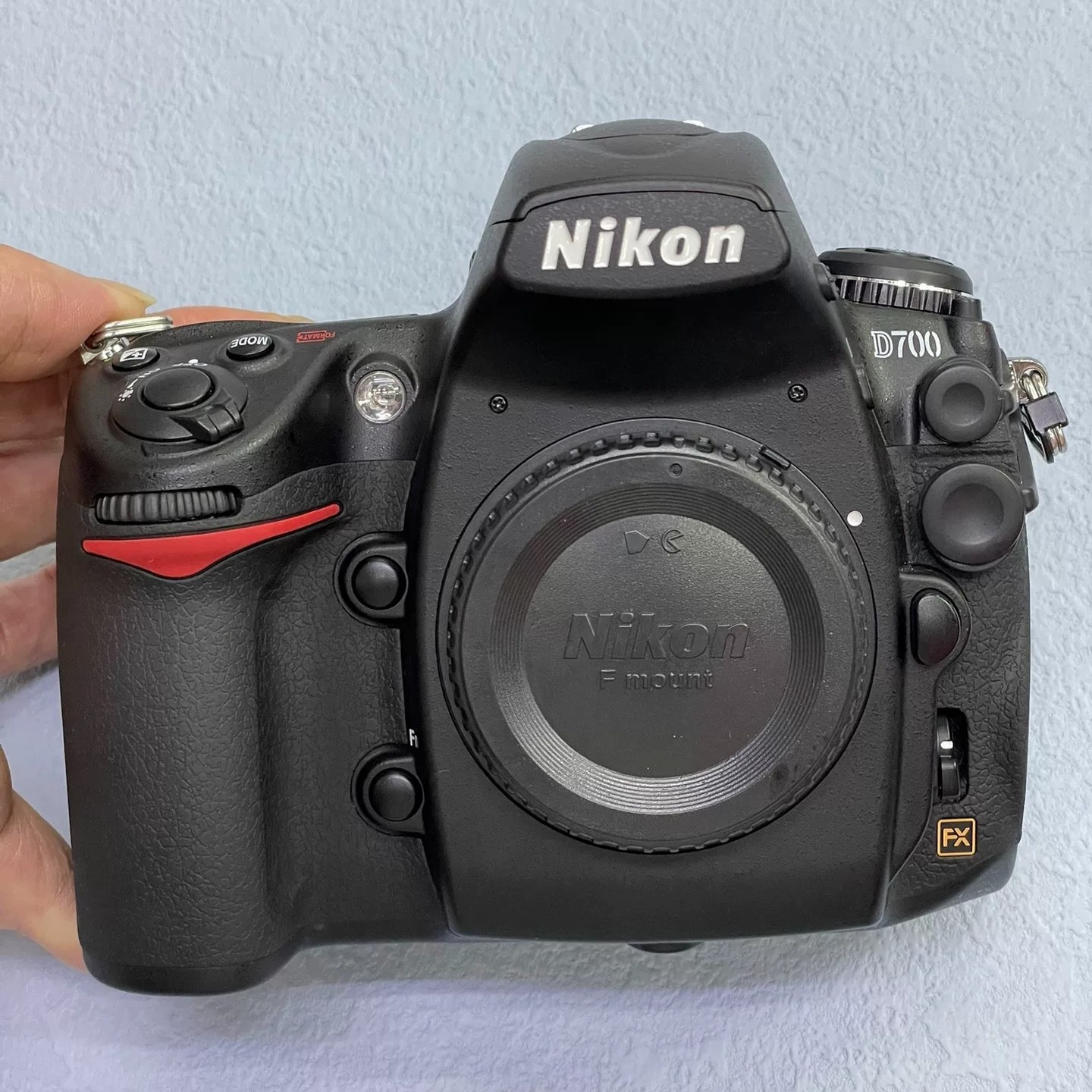 Nikon D700 Full Frame DSLR Camera Body 12.1MP FX-Format Digital SLR -Excellent