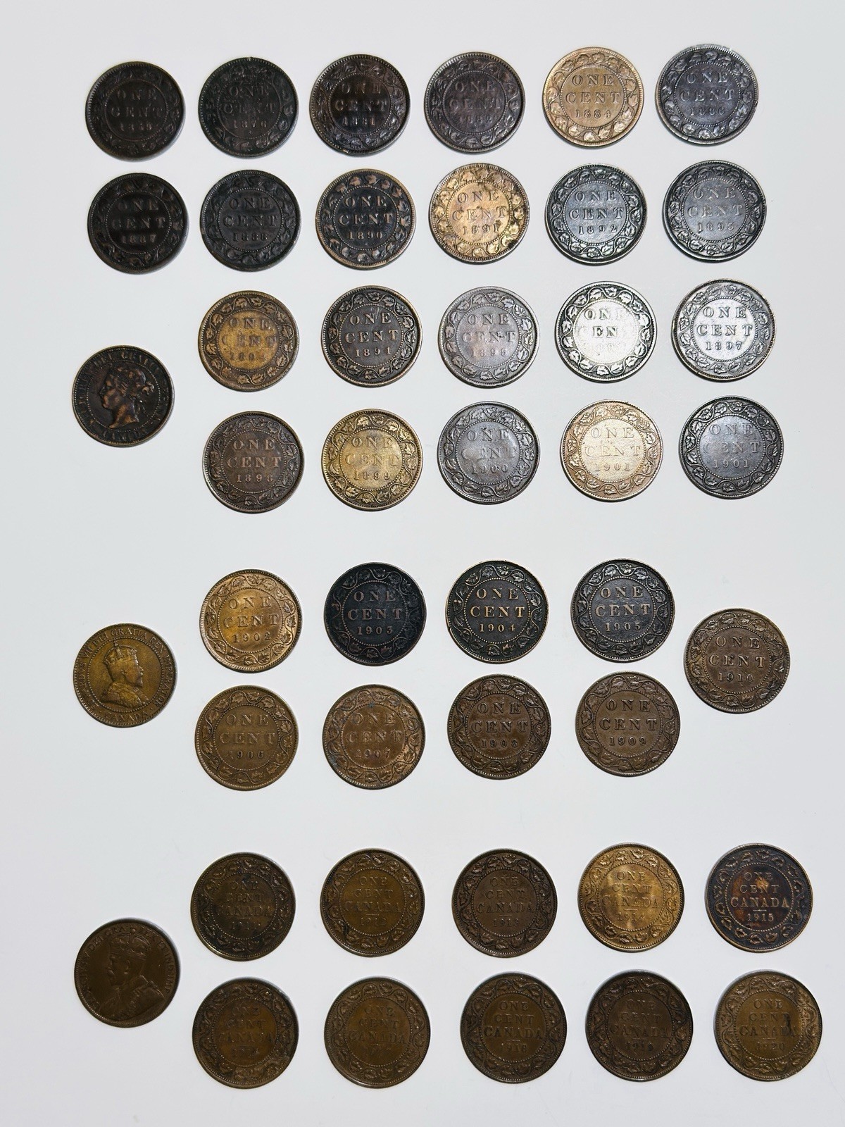 Nicer Canadian Large Cent Set Collection Album DDO H Over h, Large Leaves Broken