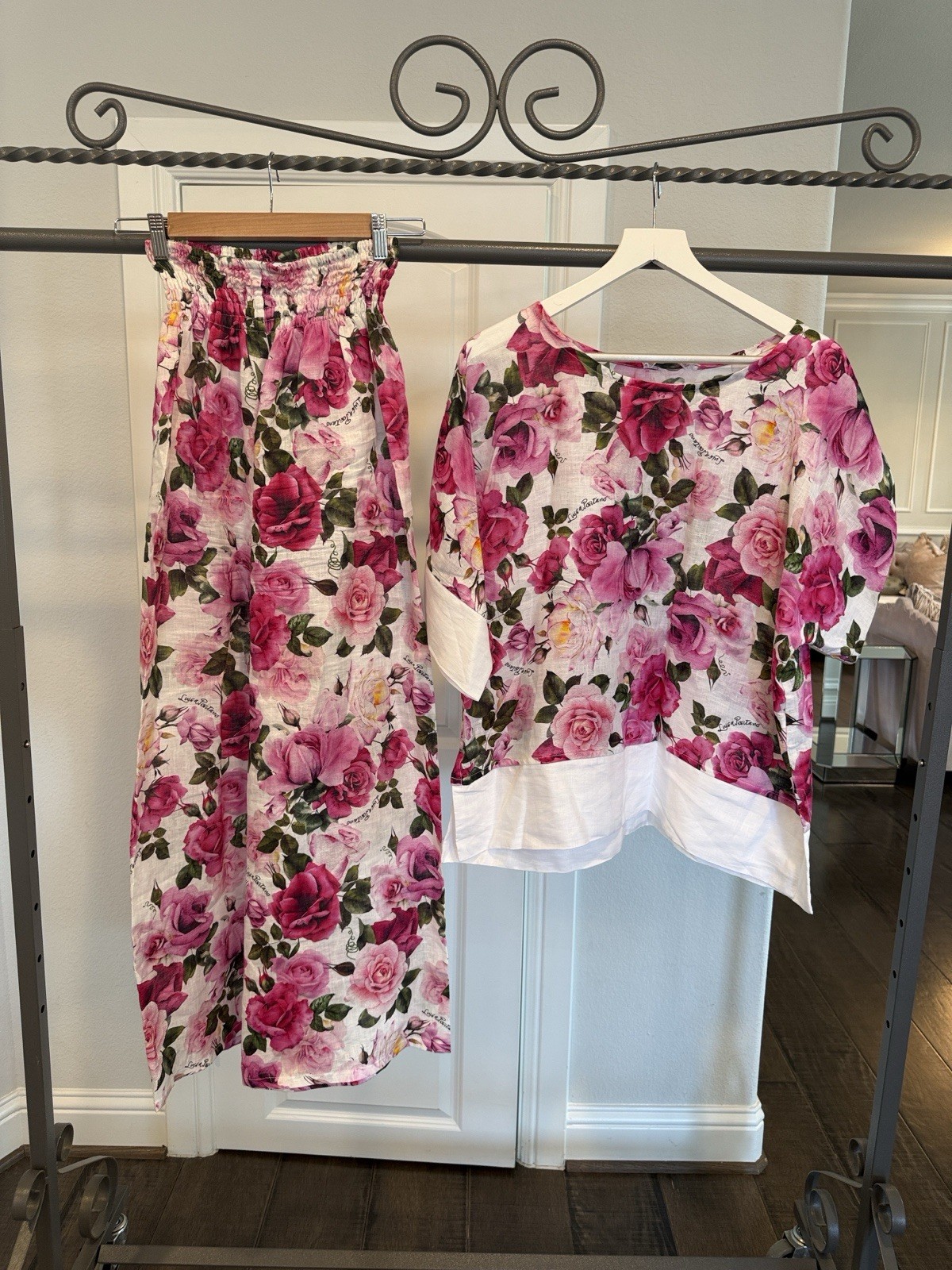 NWOT Luisa Positano 100% Linen Pink Rose Floral Oversized Top One Size Italy