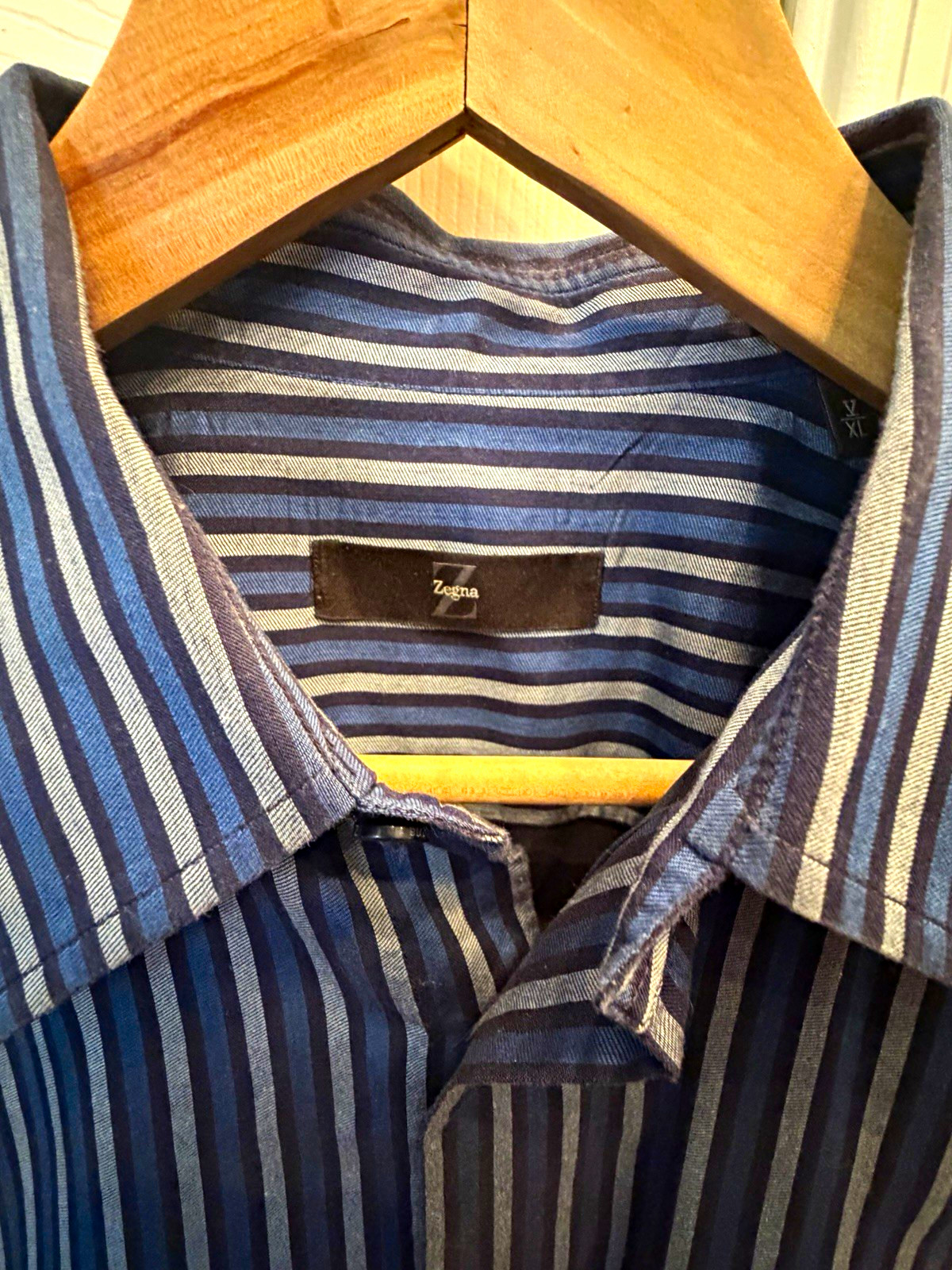 Zegna Men\'s XL Blue/Gray Striped Point Collar Long Sleeve Button Cotton Shirt