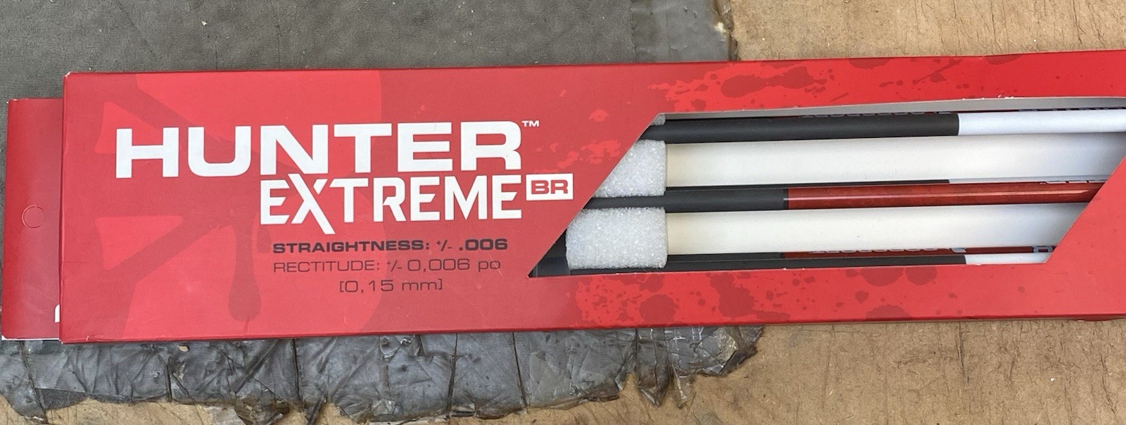 Bloodsport™ Hunter Extreme 350 Carbon Arrows 6 Pack + 5 Extra