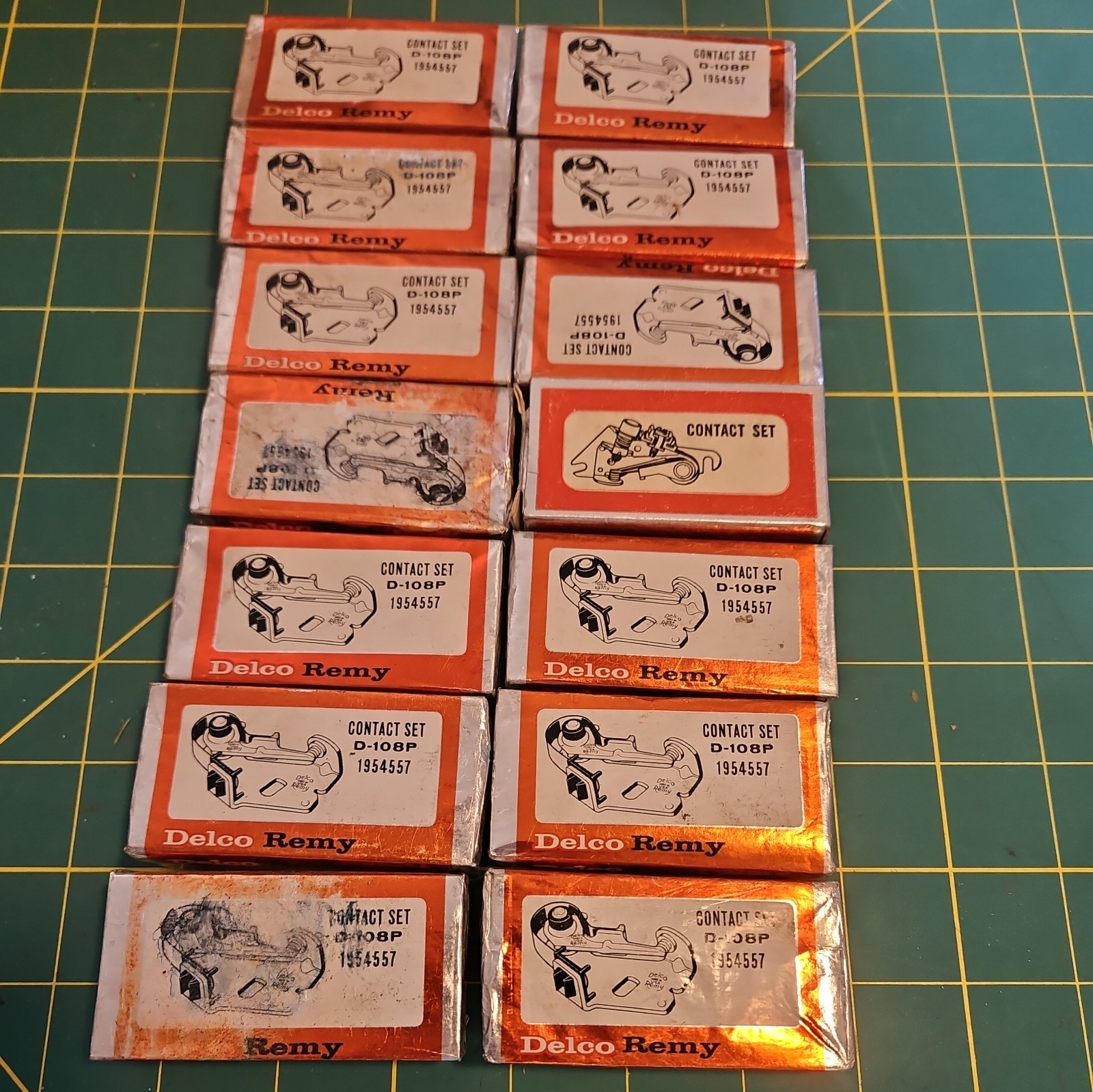 Delco Remy Contact Set D- 108P 1954557 Distributor Points (14l Delco Remy Contact Set D- 108P 1954557 Distributor Points (14l