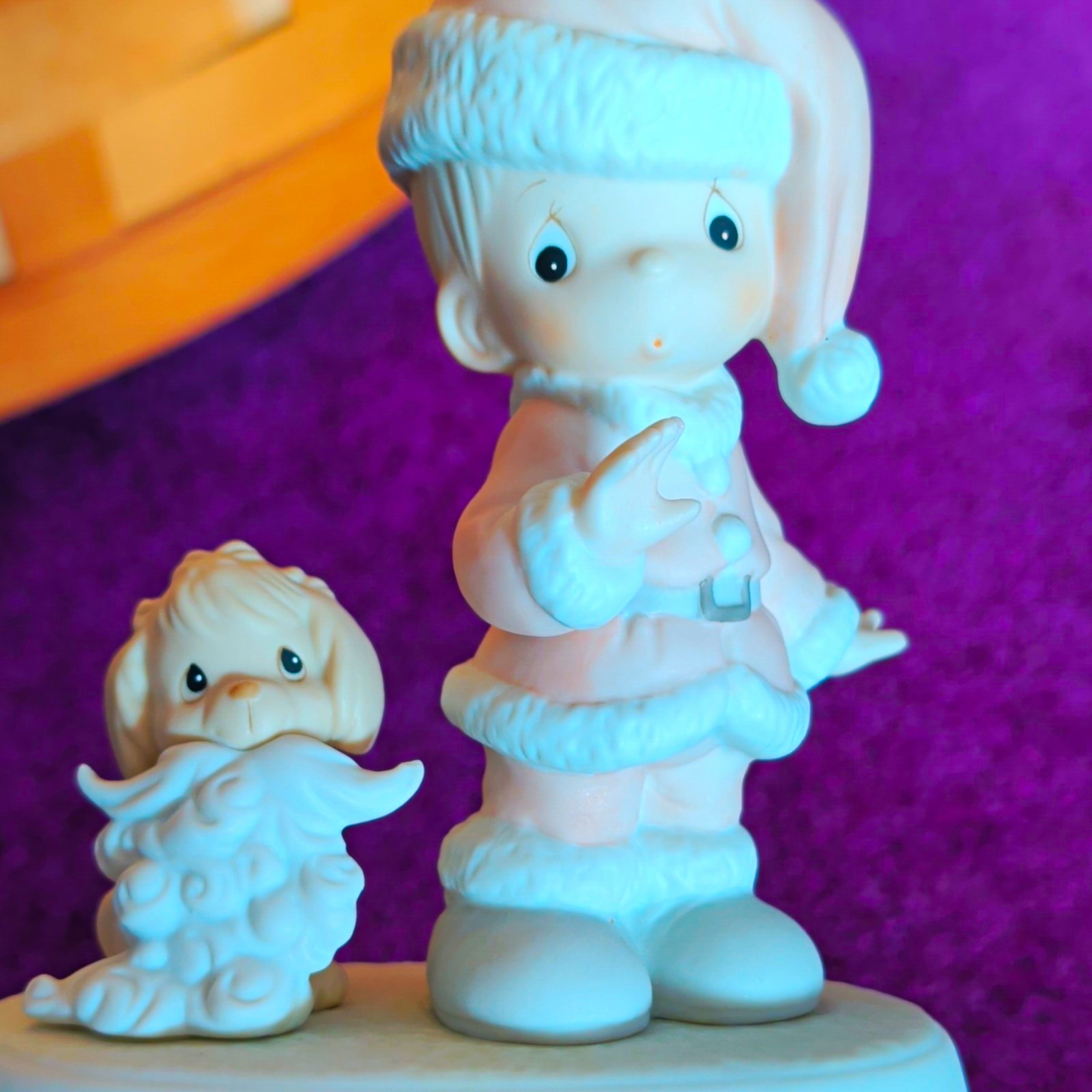 Enesco Precious Moments Wishing You A Ho Ho Ho 1992 Porcelain Figurine