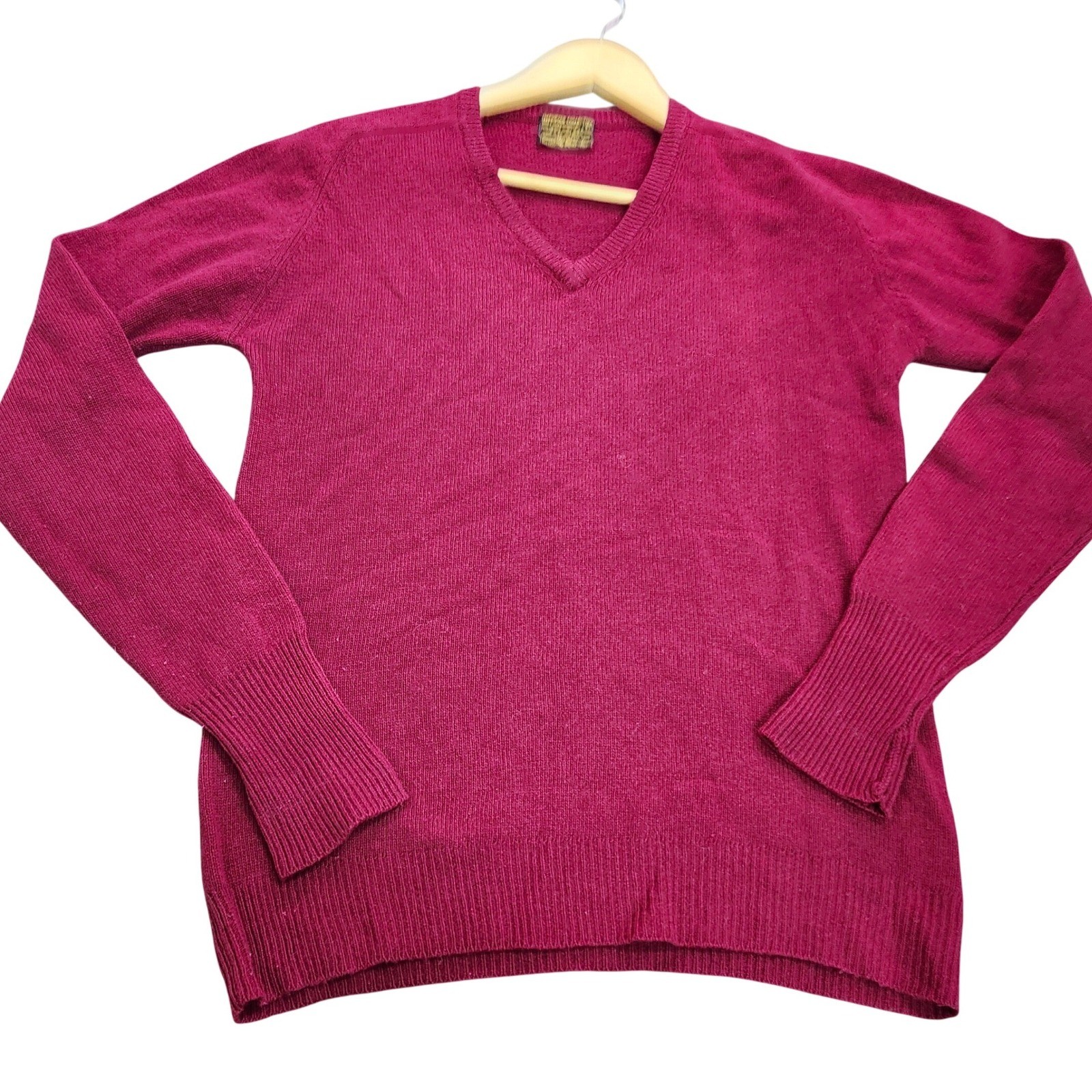 Vintage 60s 70s Sears The Men\'s Store Lambswool V Neck Sweater Burgundy