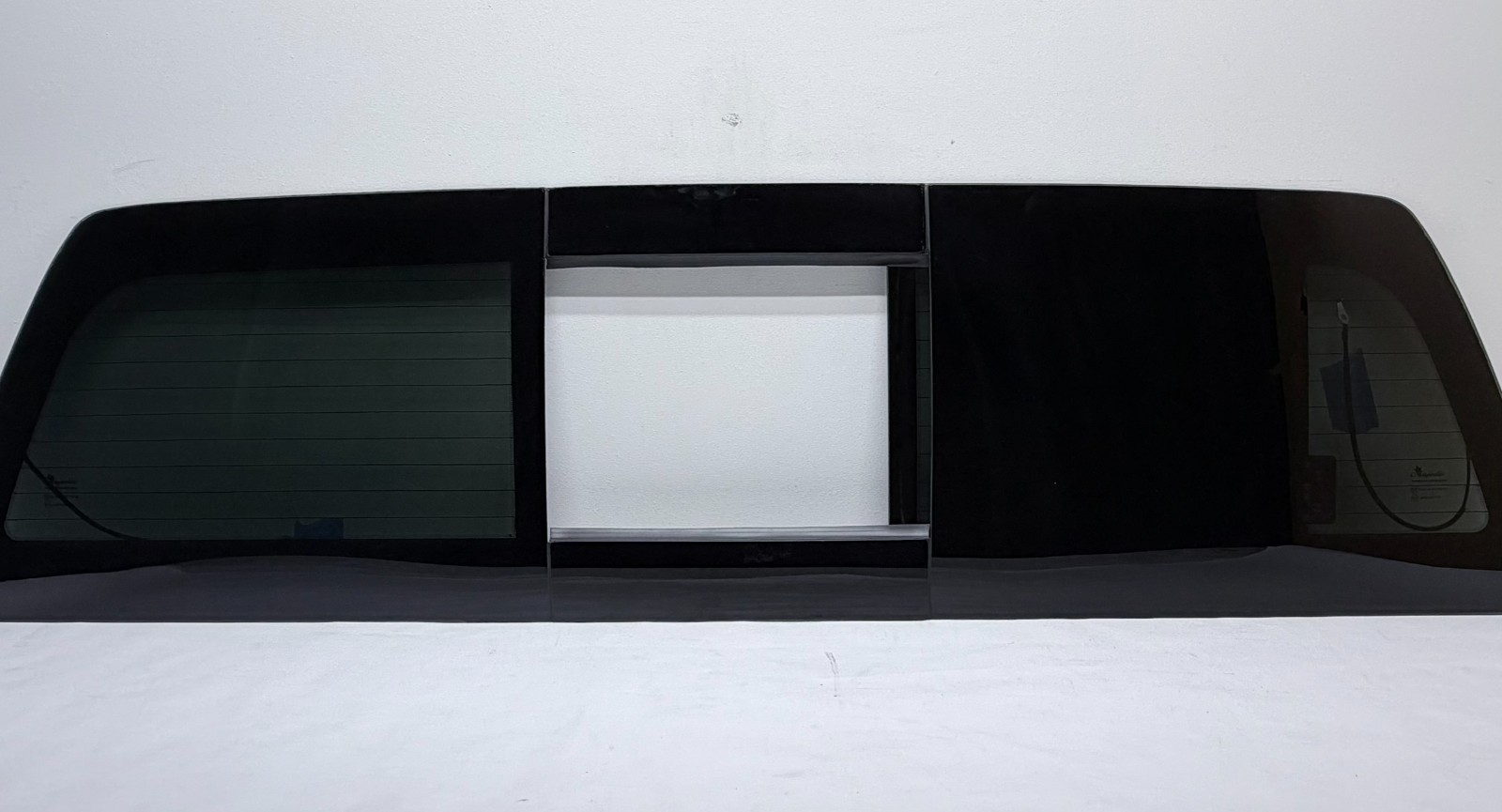 Fit 2015-2019 Chevy Silverado 2500, 3500 Rear Glass Power Sliding Window Heated