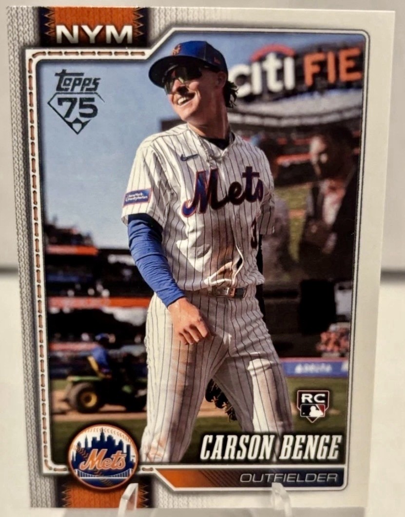 2026 Topps - Carson Benge #699 Complete Set Short Print Rookie Card RC 2026 Topps - Carson Benge #699 Complete Set Short Print Rookie Card RC
