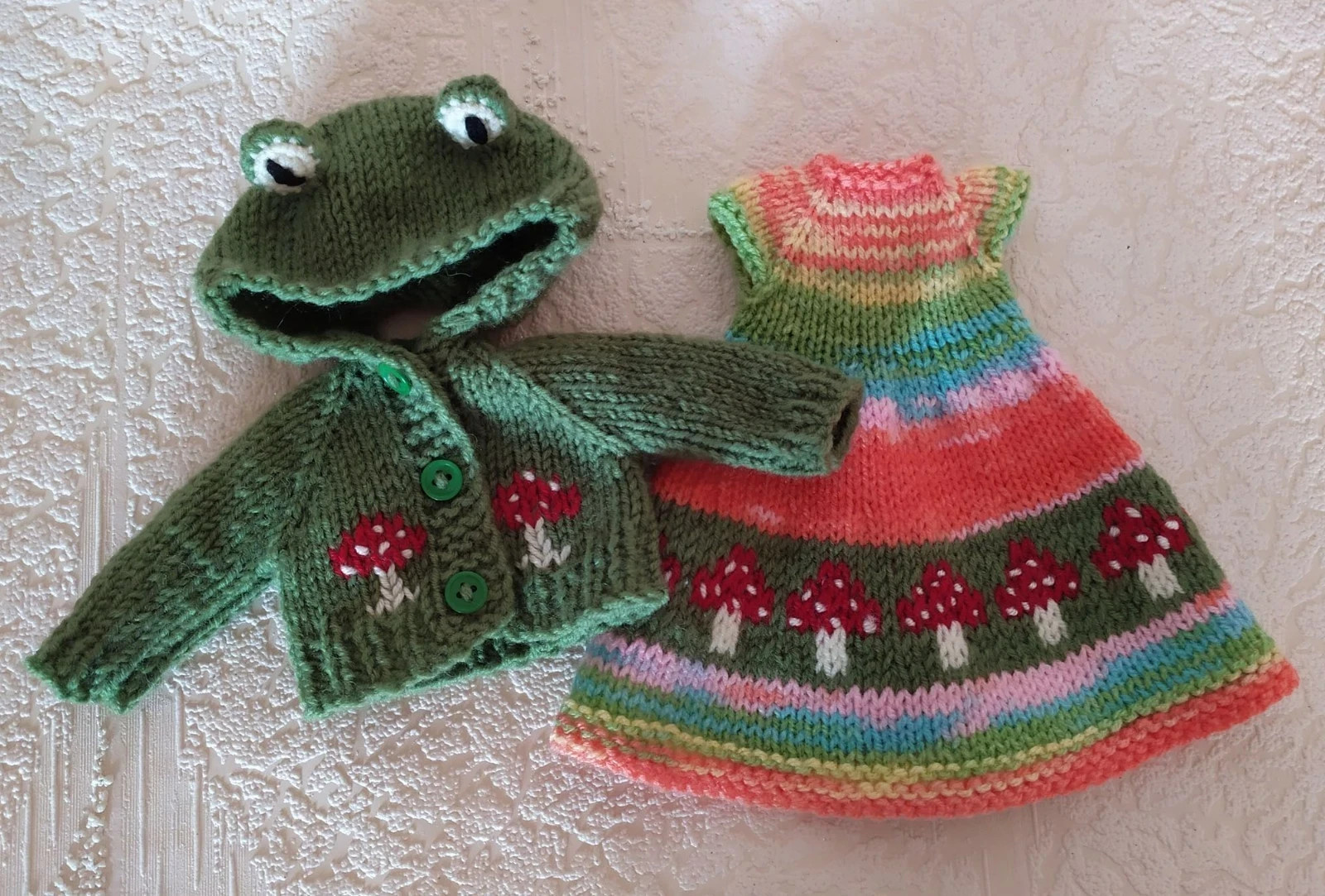 Frog Outfit for Paola Reina Doll 13’/ 32cm, Mushroom Dress & Jacket with Frog