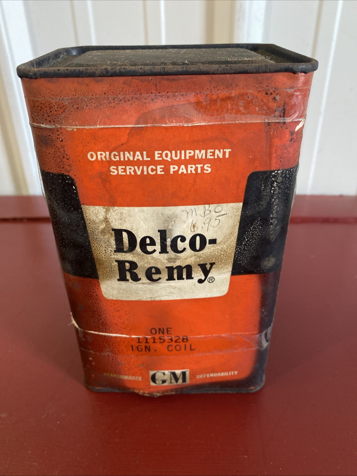 1930 \'s 1940 \'s AUBURN BUICK GRAHAM IHC REO DELCO REMY IGNITION COIL 1115328 NOS 1930 \'s 1940 \'s AUBURN BUICK GRAHAM IHC REO DELCO REMY IGNITION COIL 1115328 NOS