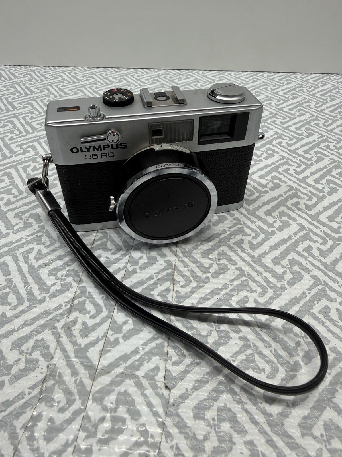 Olympus 35 RC 35mm Rangefinder Film Camera Zuiko 42mm f2.8 Vintage Shutter Works Olympus 35 RC 35mm Rangefinder Film Camera Zuiko 42mm f2.8 Vintage Shutter Works