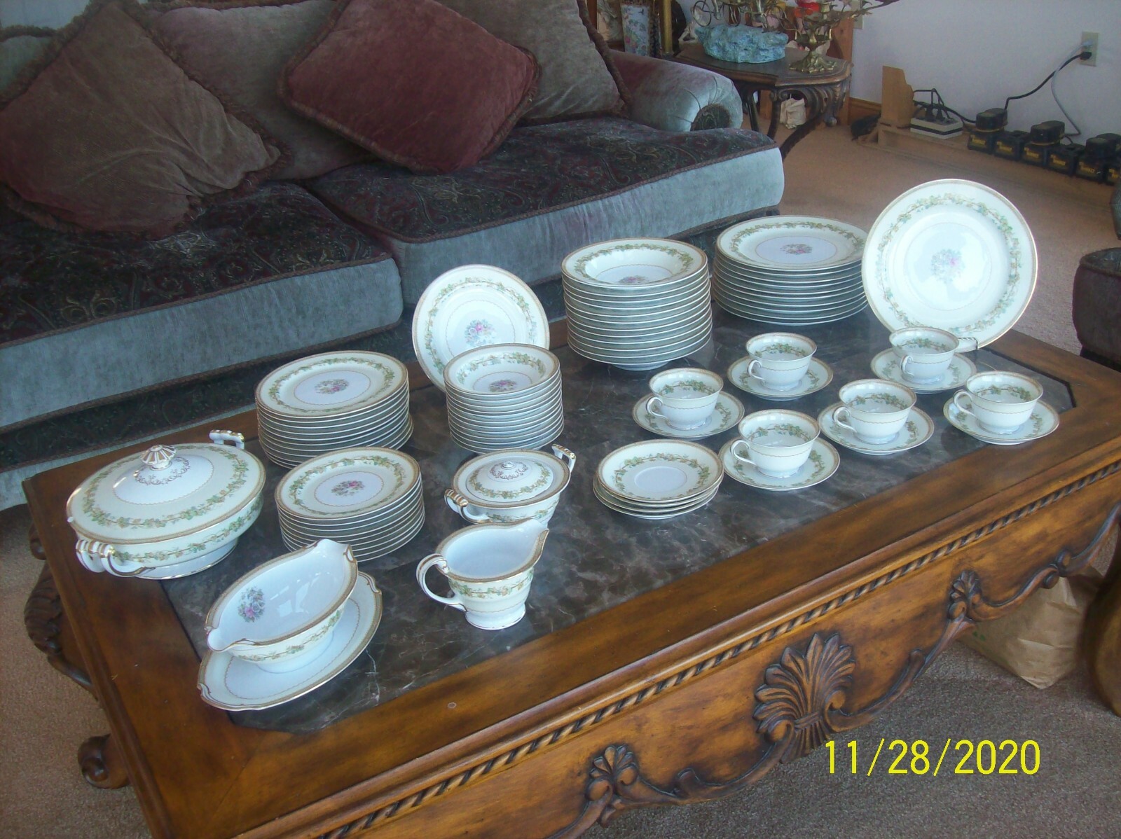 Noritake Concord 4915 China Vintage Rare Dinnerware Grouping of 76 Pieces Noritake Concord 4915 China Vintage Rare Dinnerware Grouping of 76 Pieces