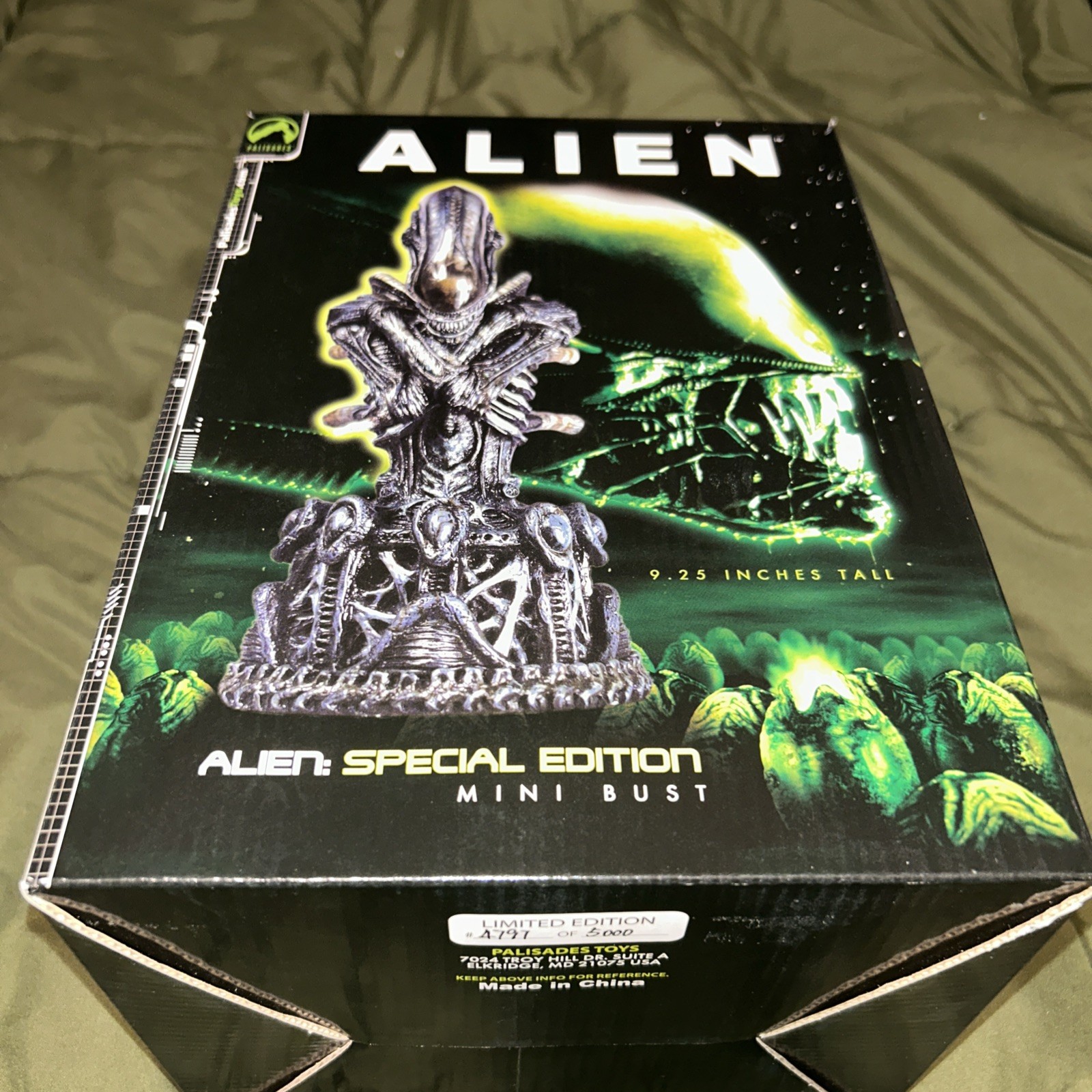 Palisades Alien Special Edition Mini Bust Limited Unopened Mint #4797 Of 5000