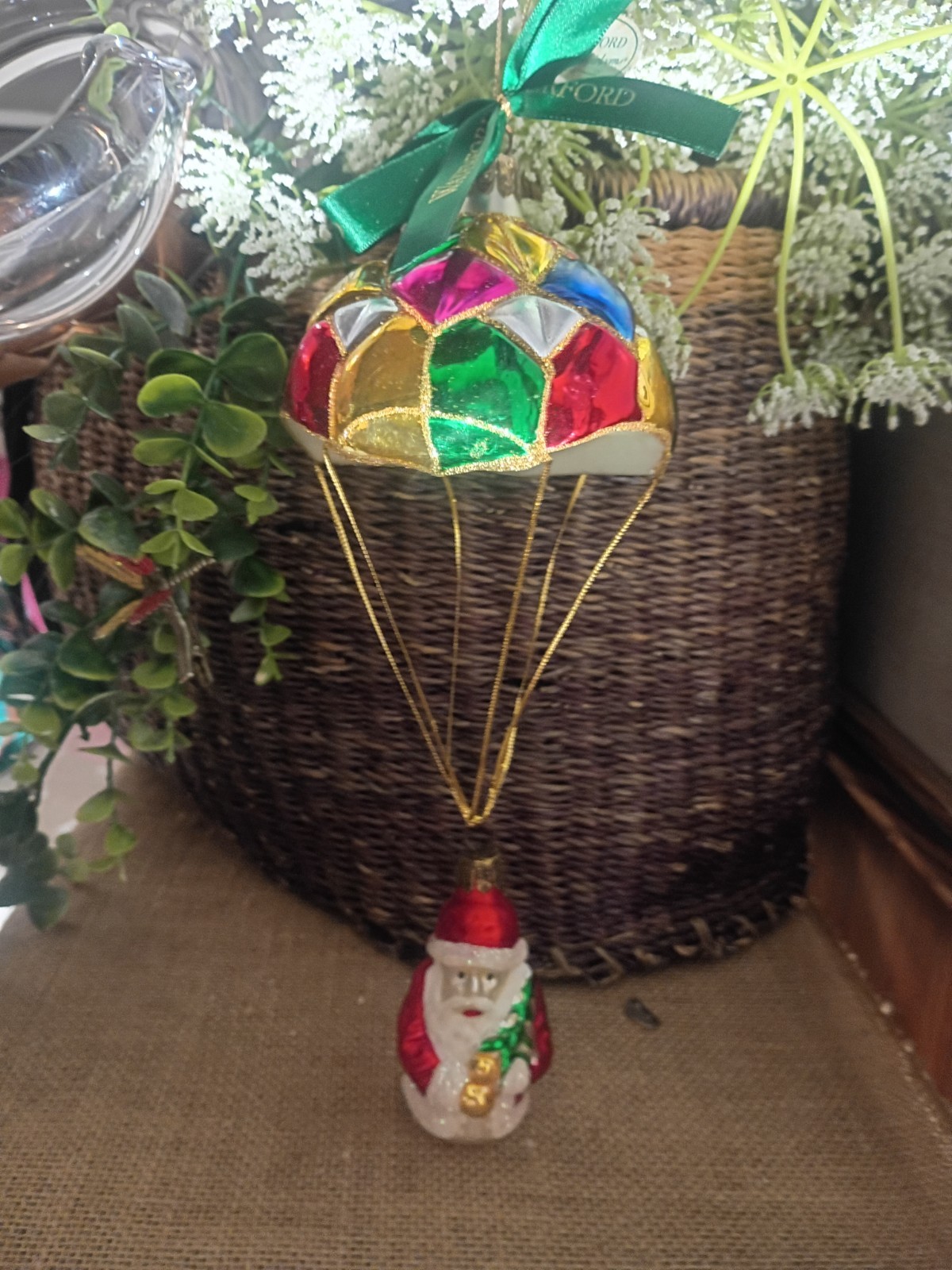 Waterford Holiday Heirlooms Santa's Balloon Ride 1997 Ornament