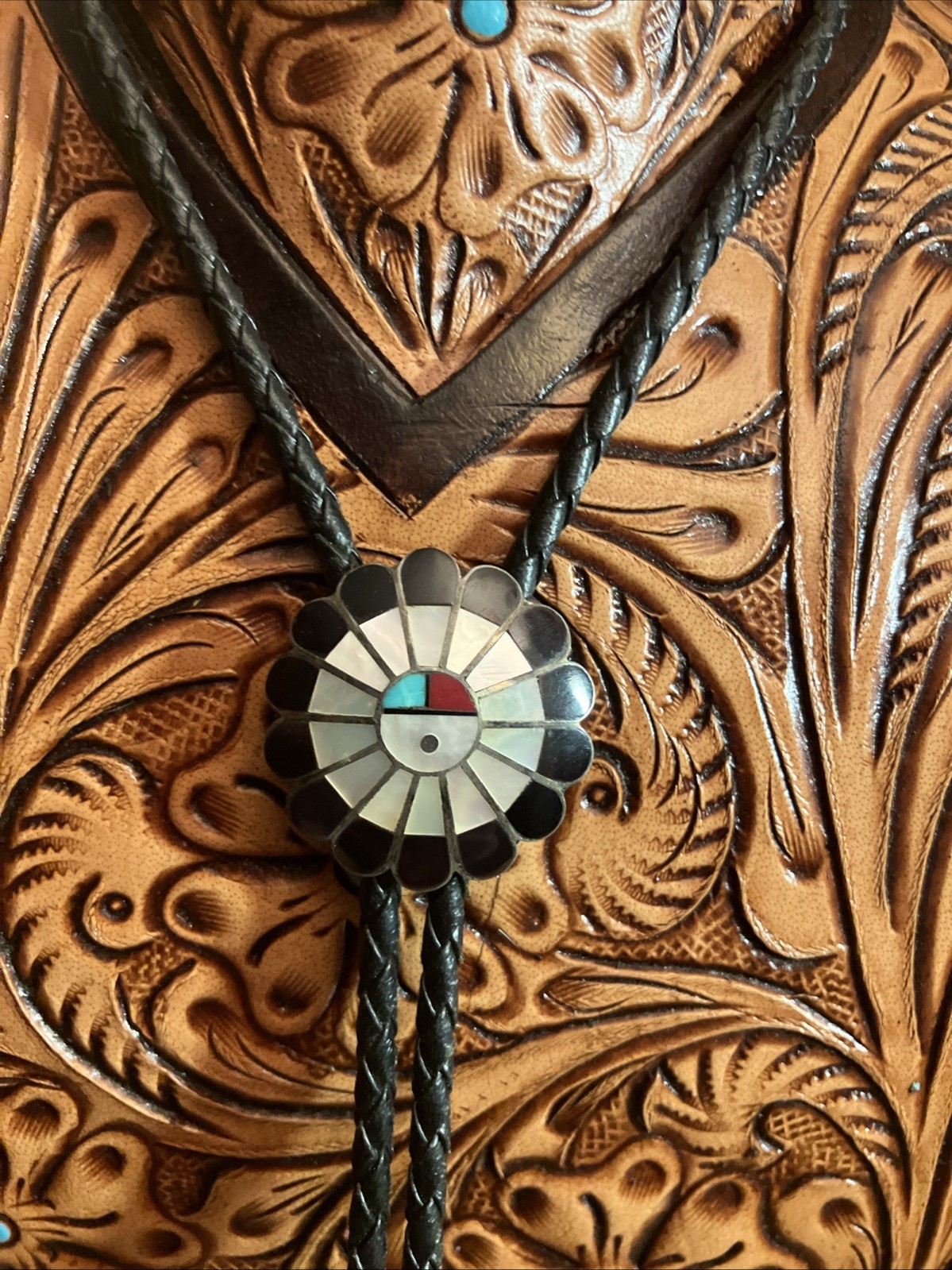 Zuni Sunface Inlay Vintage Classic Bolo Tie Turquoise MOP Jet 1” Sterling Tips Zuni Sunface Inlay Vintage Classic Bolo Tie Turquoise MOP Jet 1” Sterling Tips