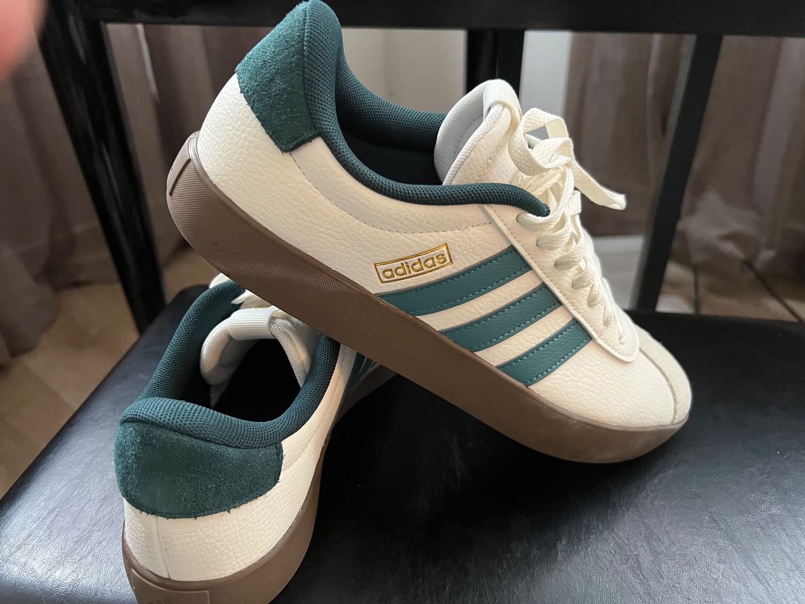 Adidas men VL Court 3.0 Shoes in a Retail Box - Worn Once as trial Adidas men VL Court 3.0 Shoes in a Retail Box - Worn Once as trial