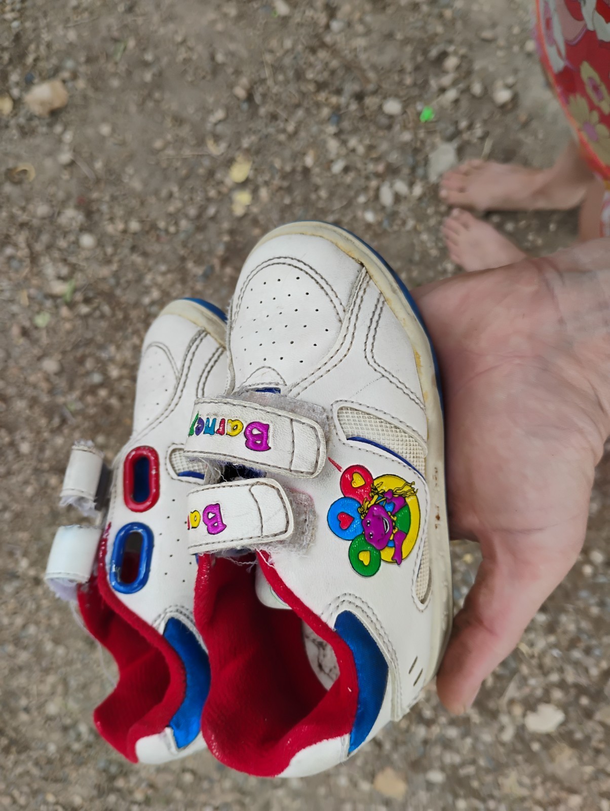 Vintage barney childrens shoes size 7