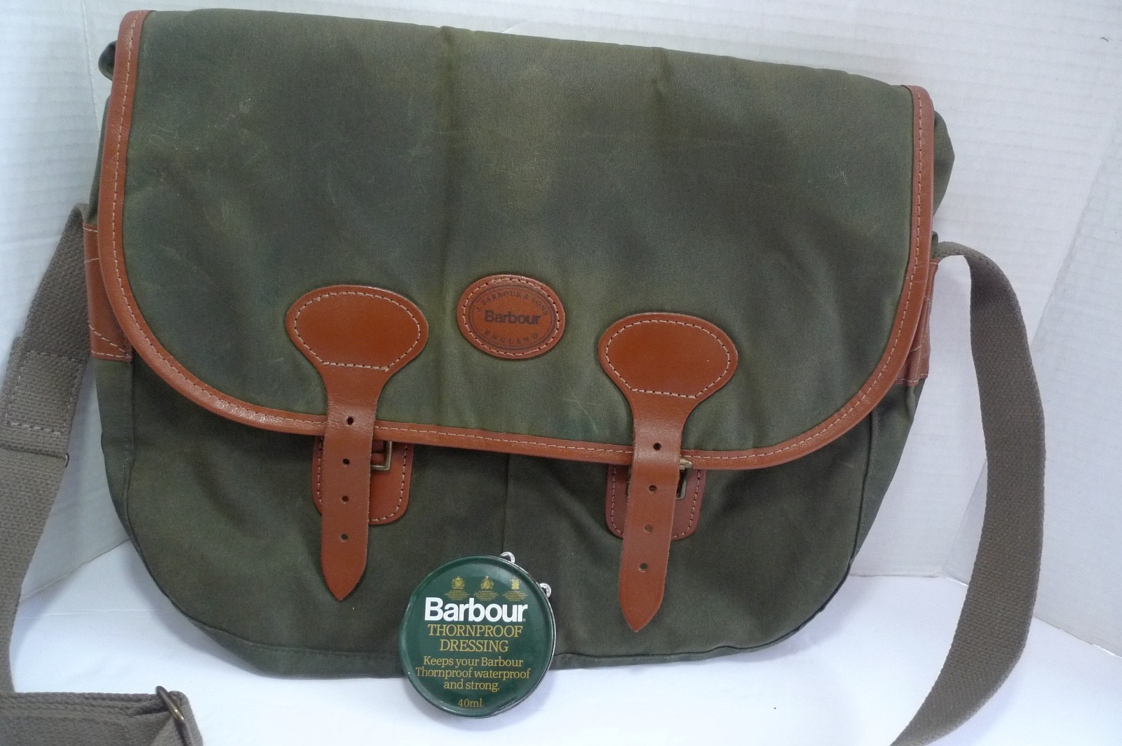 BARBOUR -  HIGHLAND THORNPROOF  BAG & LINER & WAX TIN - MADE IN UK - EXCELLENT