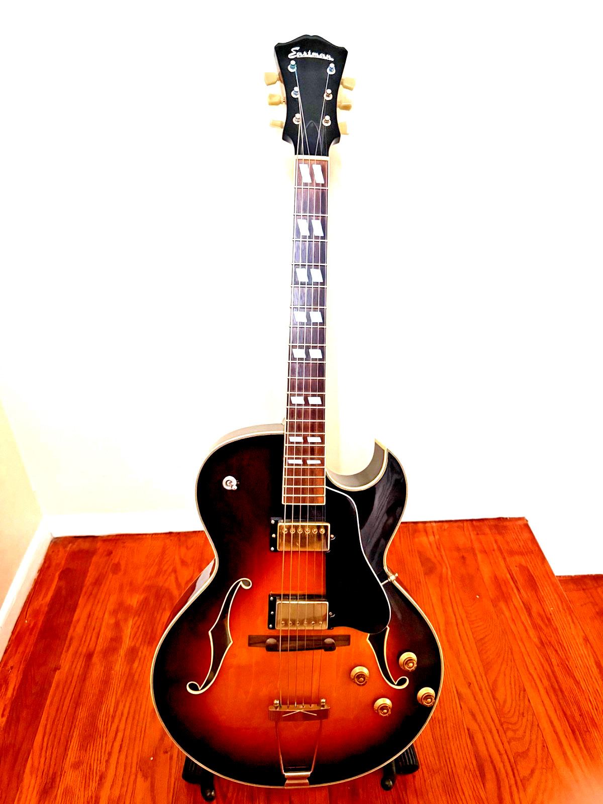Eastman AR372CE Archtop, Sunburst