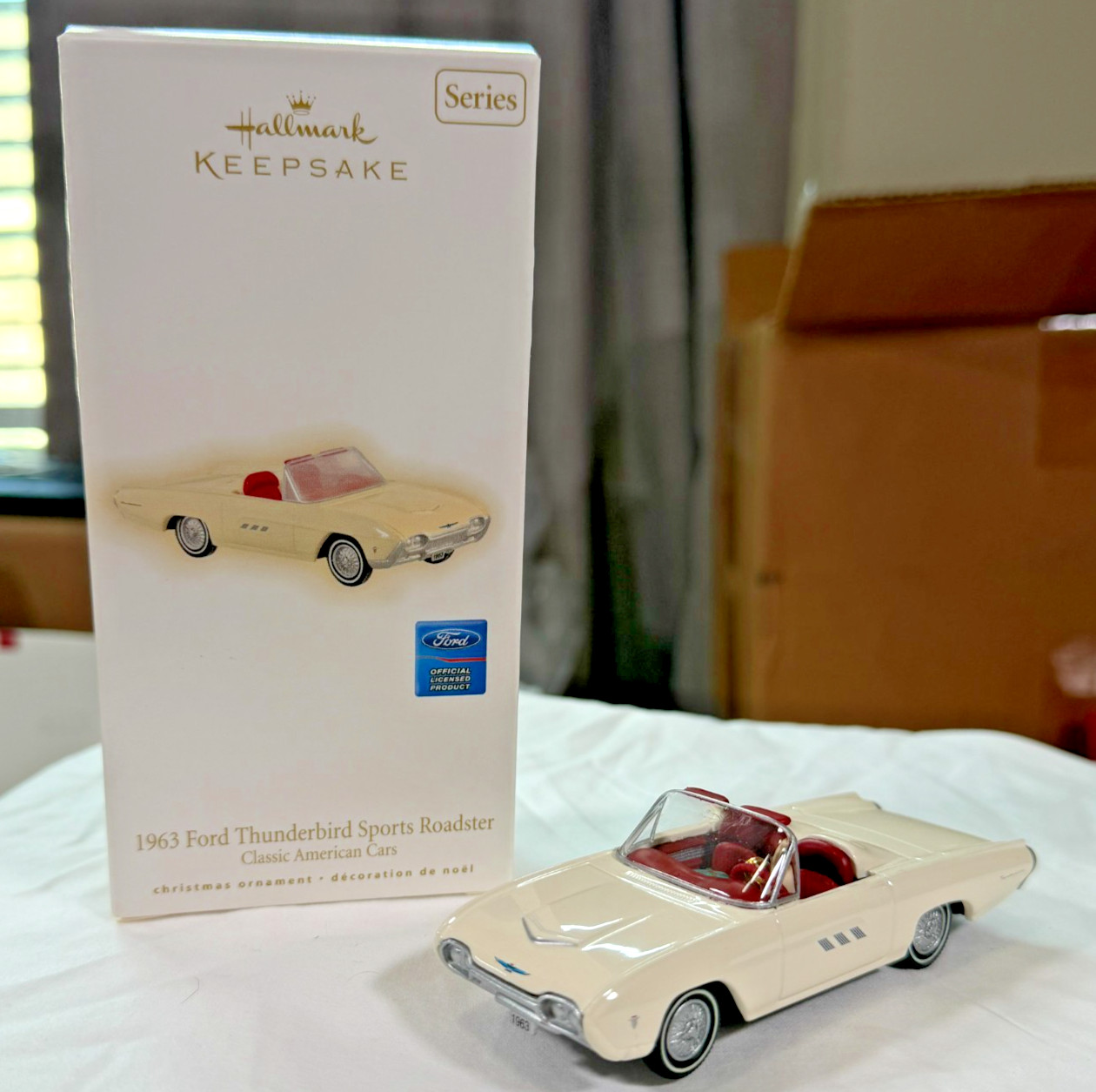 Hallmark Keepsake 2009 1963 Ford Thunderbird Sports Roadster Classic Cars #19