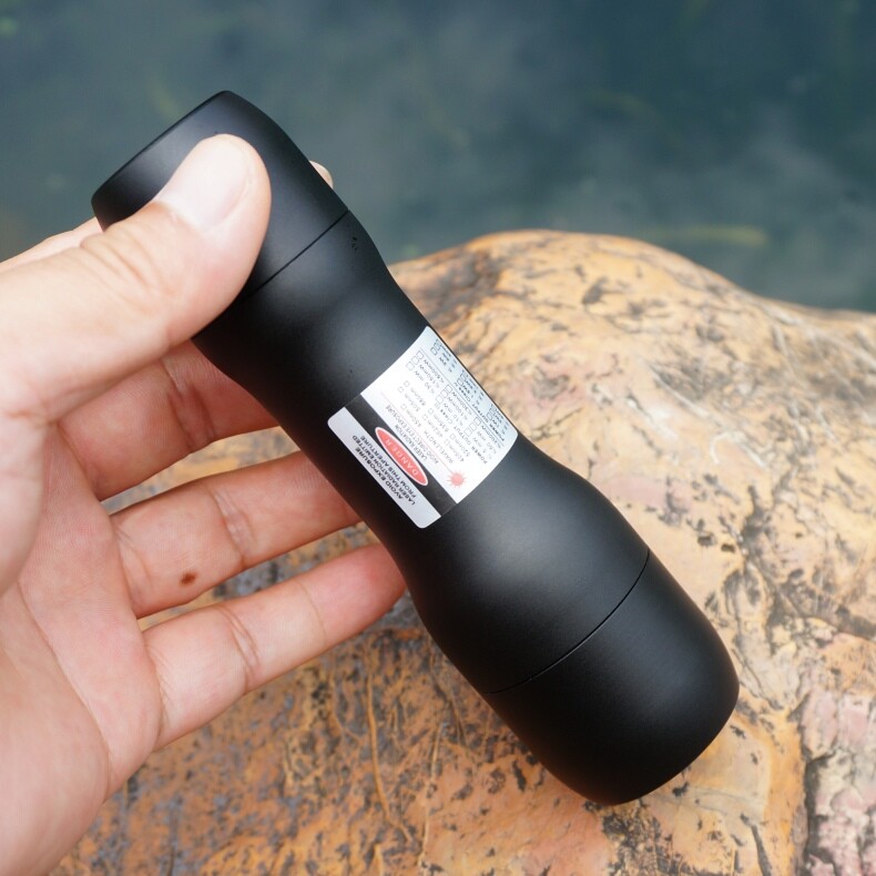 Waterproof Focusable 450nm Blue Visable Light  Laser Module 450T-2000