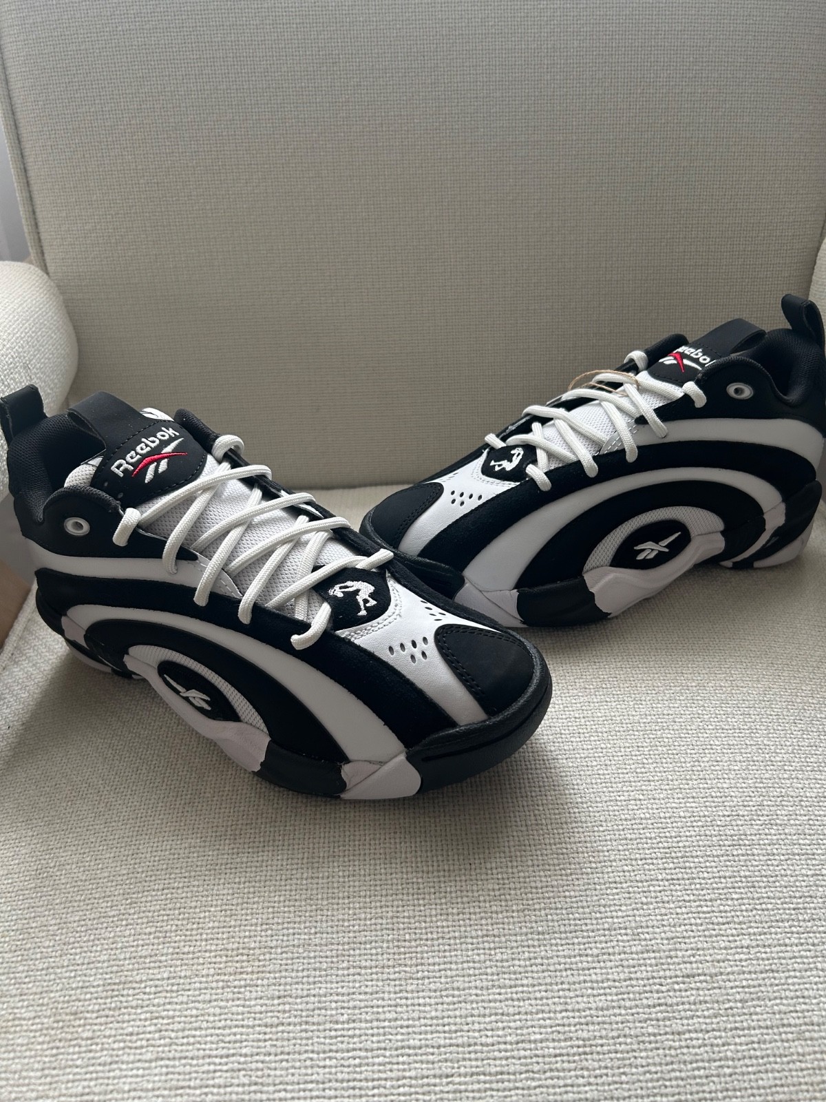 🔥 Reebok Shaqnosis Low White Black Red – Men’s Size 7  OG Box 🔥