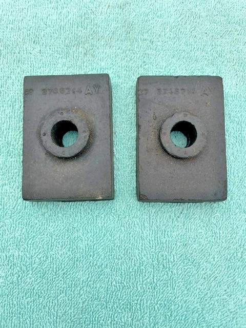 1958 Chevrolet Bel Air Biscayne NOS No. 1 Body Mount Cushion Pad Pair #3746214