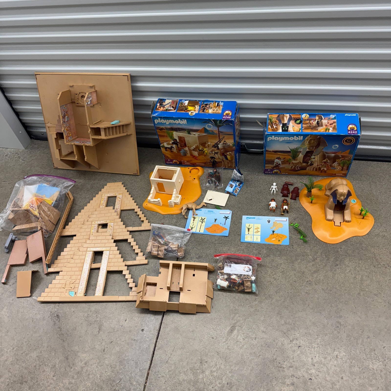 Playmobil 4240 4246 Egyptian Pyramid 4242 Sphinx Mummy Figures AS IS Unsure CMPT Playmobil 4240 4246 Egyptian Pyramid 4242 Sphinx Mummy Figures AS IS Unsure CMPT