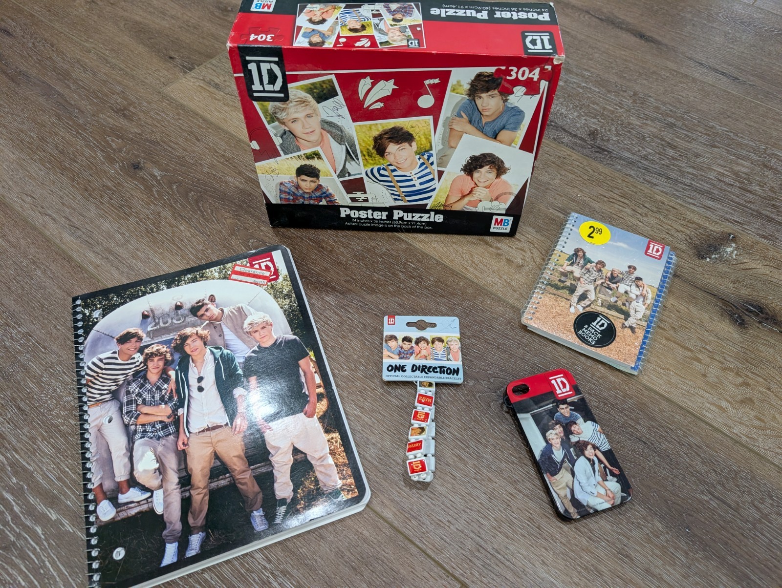 One Direction Memorabilia Poster Puzzle Notebooks Phone Case Bracelet Collection One Direction Memorabilia Poster Puzzle Notebooks Phone Case Bracelet Collection