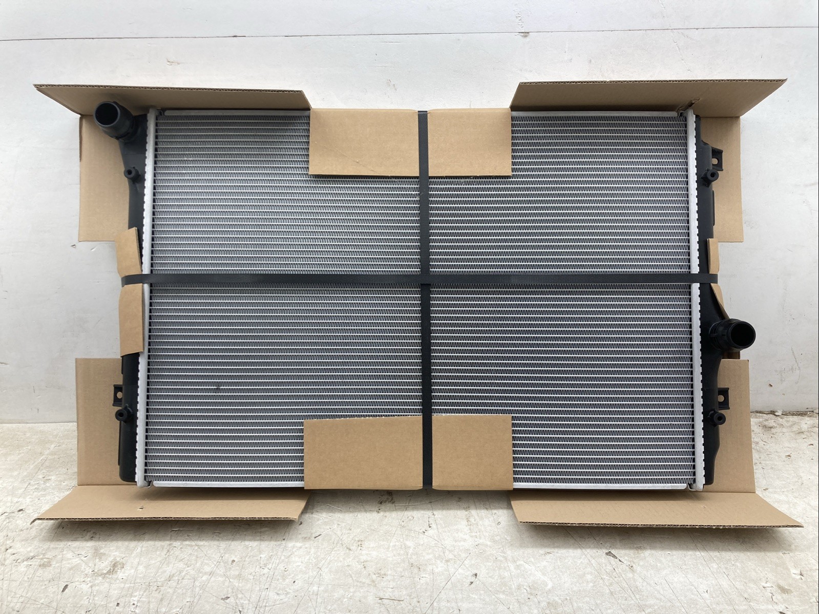 Nissens Radiator 65309 (New Old Stock)