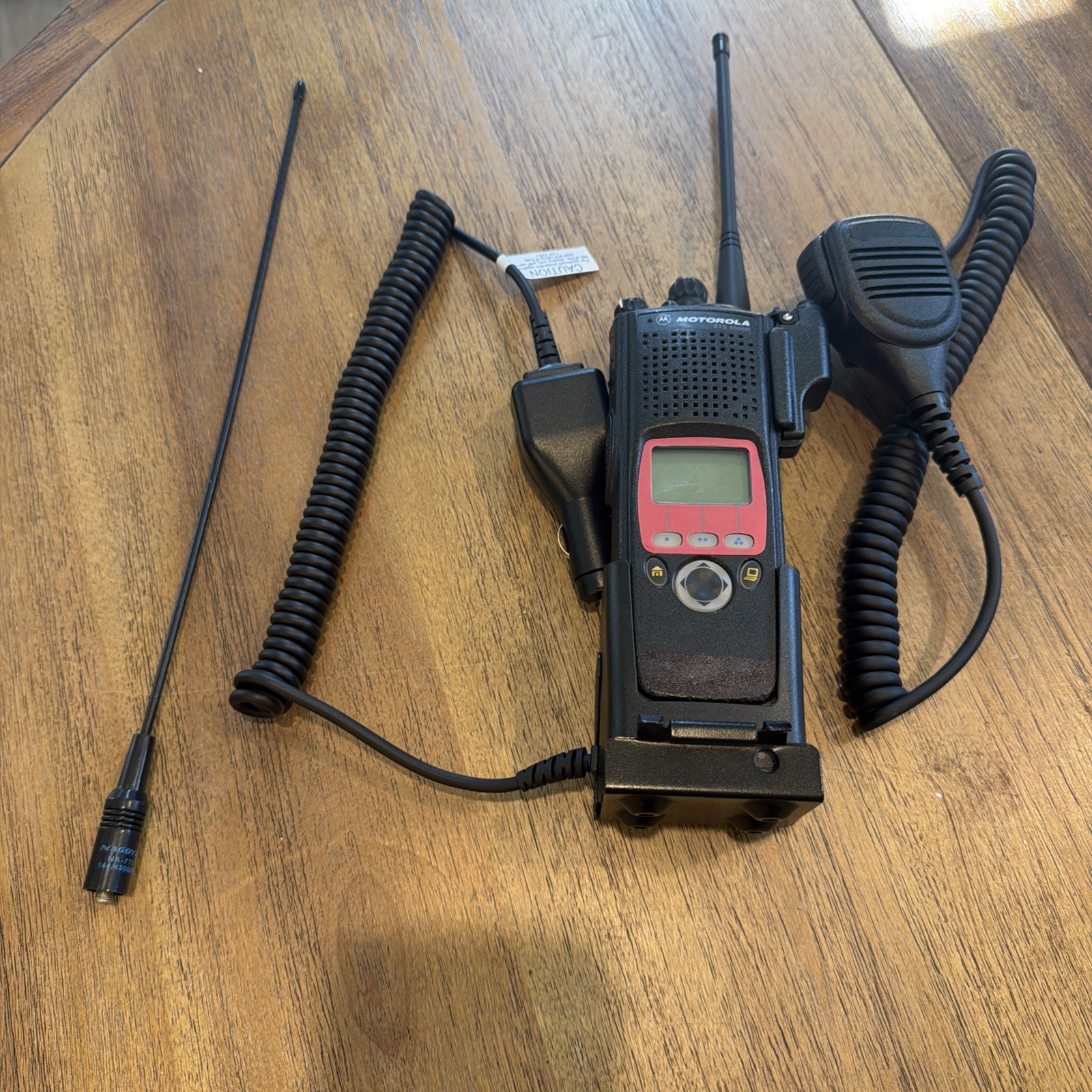 Motorola XTS5000 Model 2.5 VHF P25/ADP encryption Motorola XTS5000 Model 2.5 VHF P25/ADP encryption