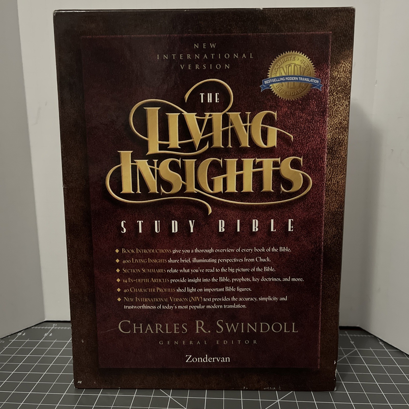 NIV The Living Insights Study Bible Charles Swindoll Zondervan Boxed Leatherette