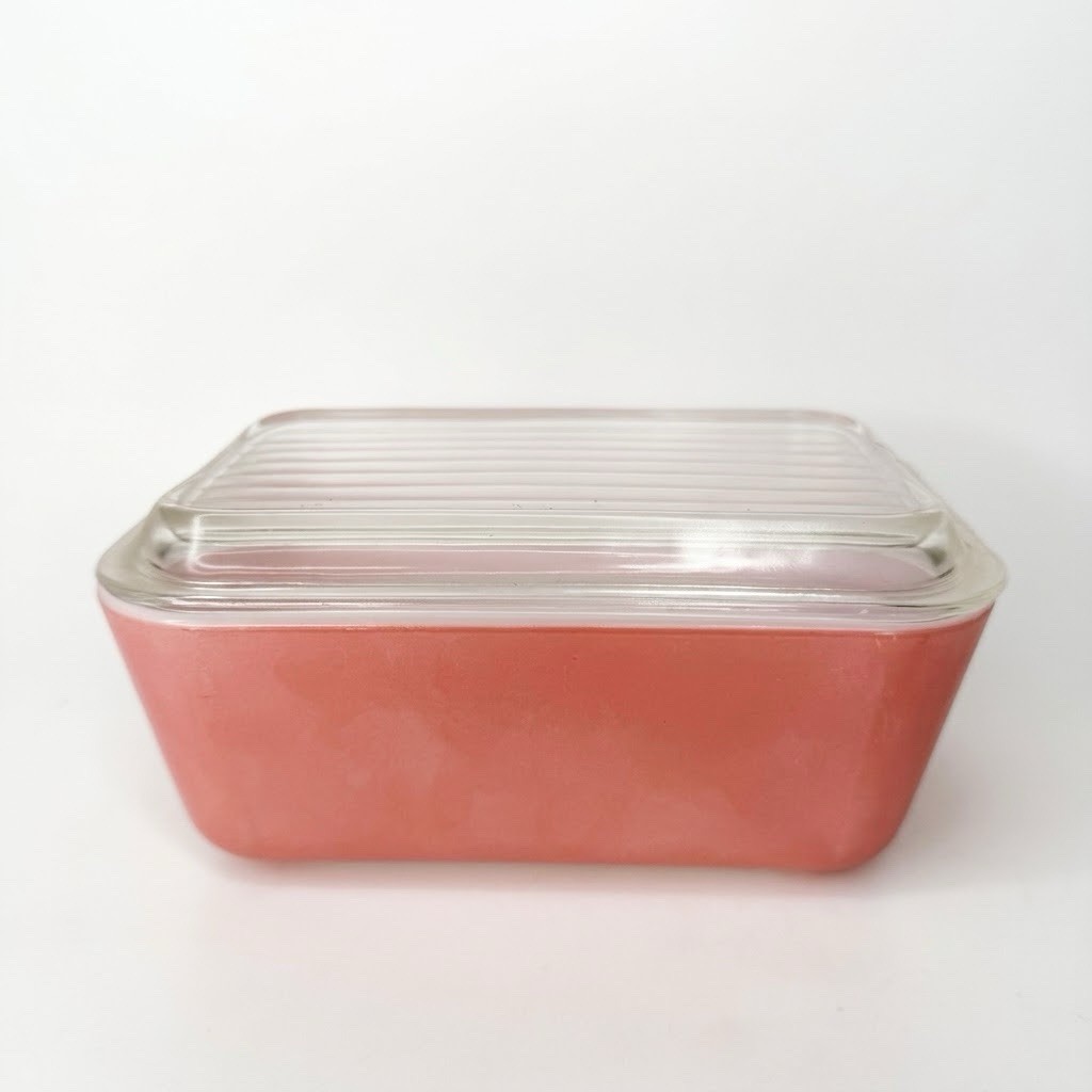 Vintage Pyrex Pink Flamingo 502 1.5 Pt Refrigerator Dish With Ribbed Lid Fridgie Vintage Pyrex Pink Flamingo 502 1.5 Pt Refrigerator Dish With Ribbed Lid Fridgie