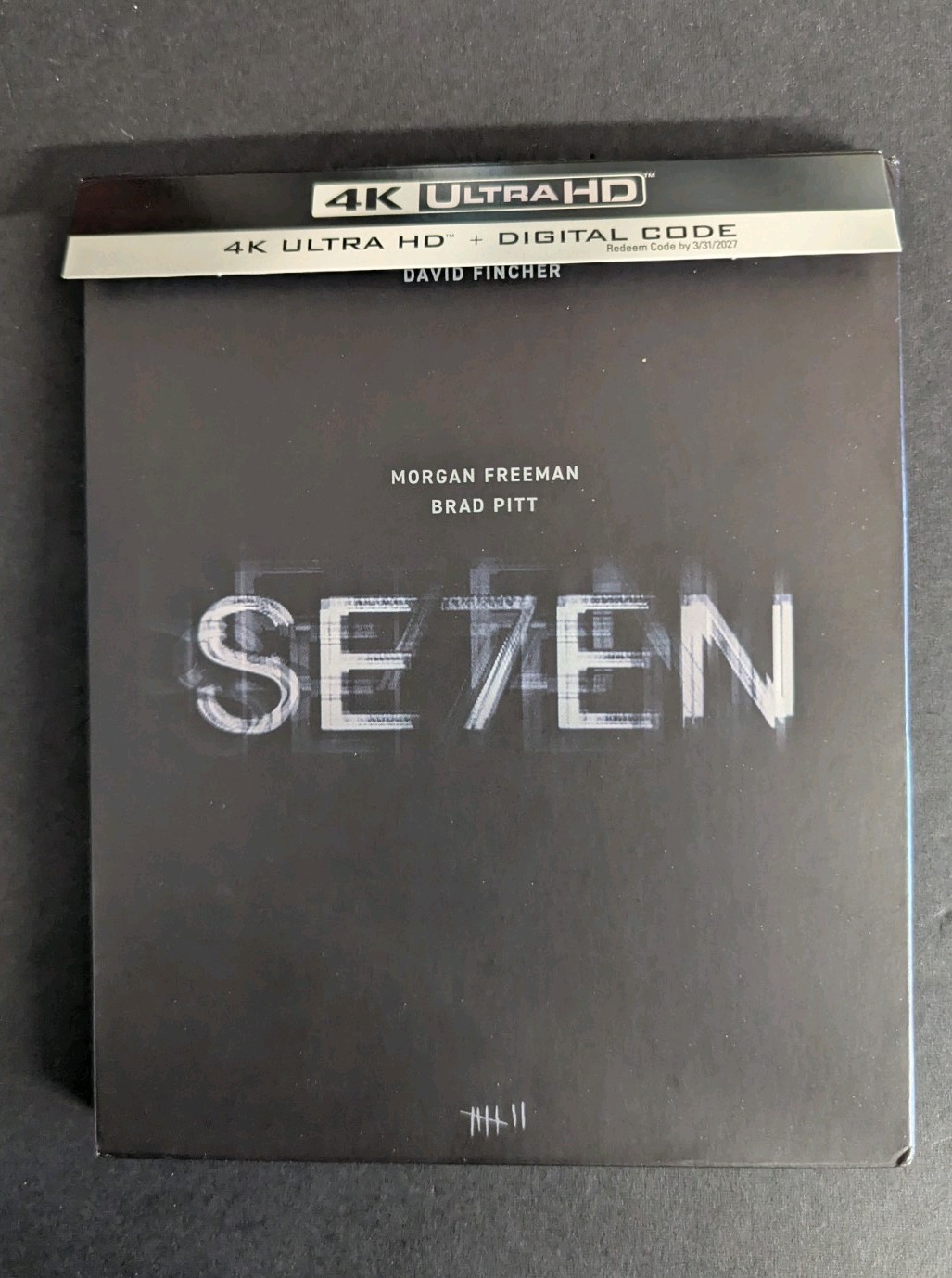 Seven [Se7en] 30th Anniversary (4K UHD + Digital DVD) Morgan Freeman, Brad Pitt