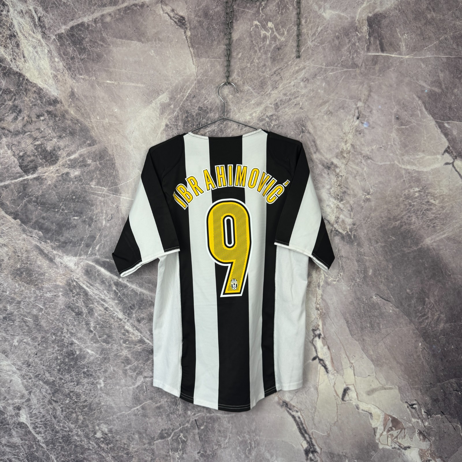 JUVENTUS 2004 2005 HOME #9 IBRAHIMOVIC SOCCER JERSEY NIKE 118752 sz S MEN