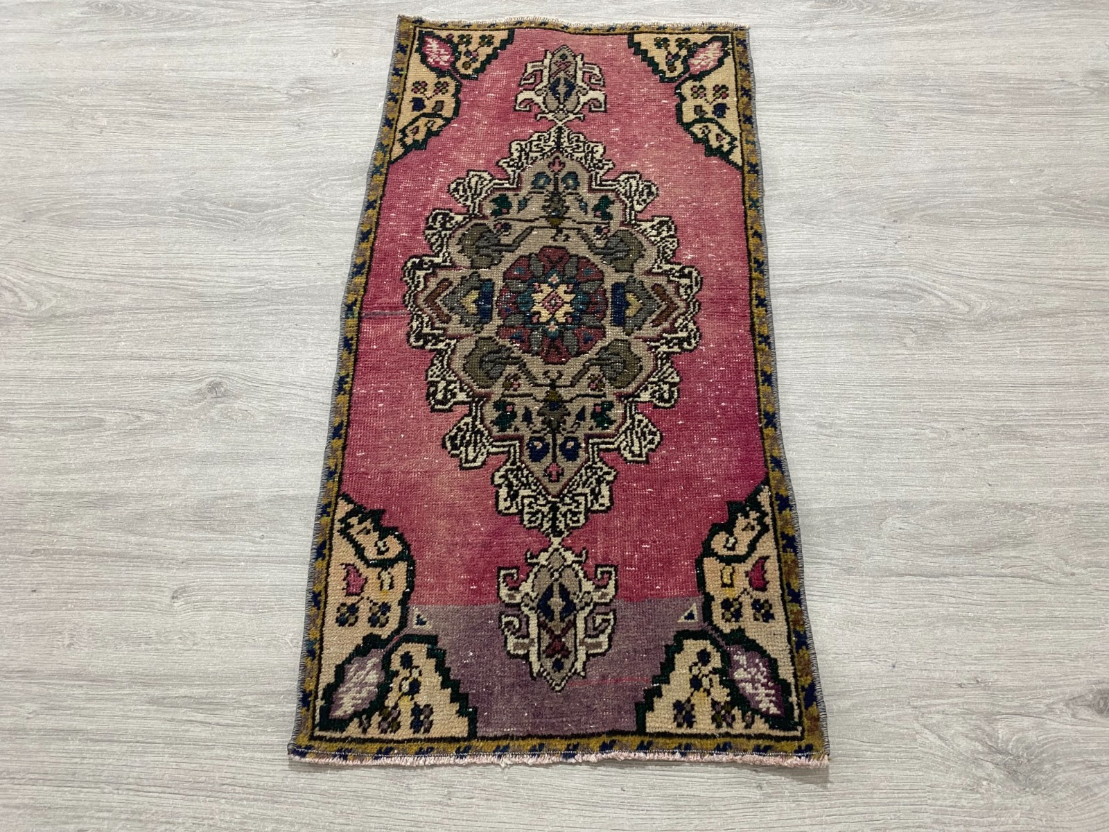 Small Turkish Vintage Rug 1.6x3.2 ft Pink Floral Medallion Handwoven Wool Rug