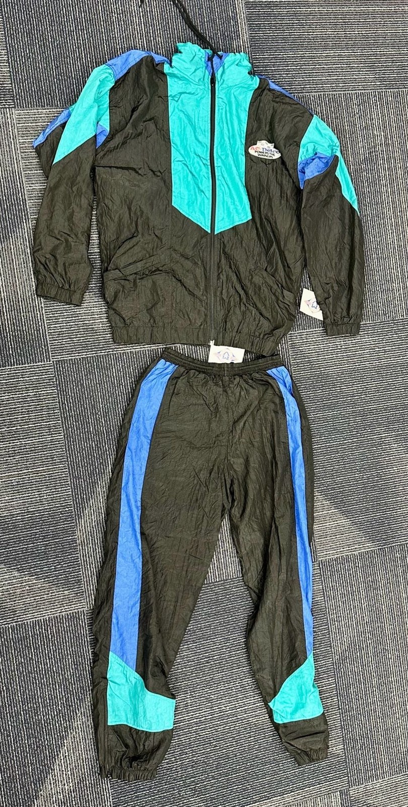 Vintage MV Sport AC Delco Powers The Winners Nylon Tracksuit Set Vintage MV Sport AC Delco Powers The Winners Nylon Tracksuit Set