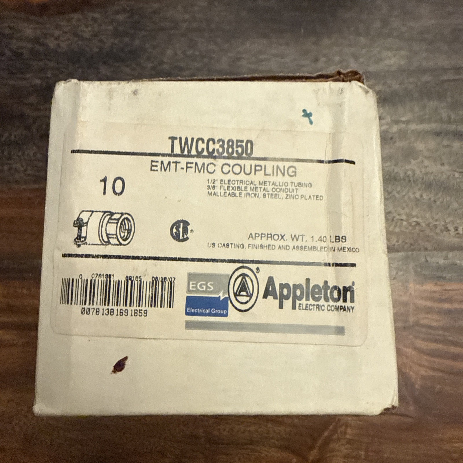 Appleton EMT-FMC Coupling TWCC3850 1/2” EMT to 3/8” FMC New Box Of 10 Appleton EMT-FMC Coupling TWCC3850 1/2” EMT to 3/8” FMC New Box Of 10