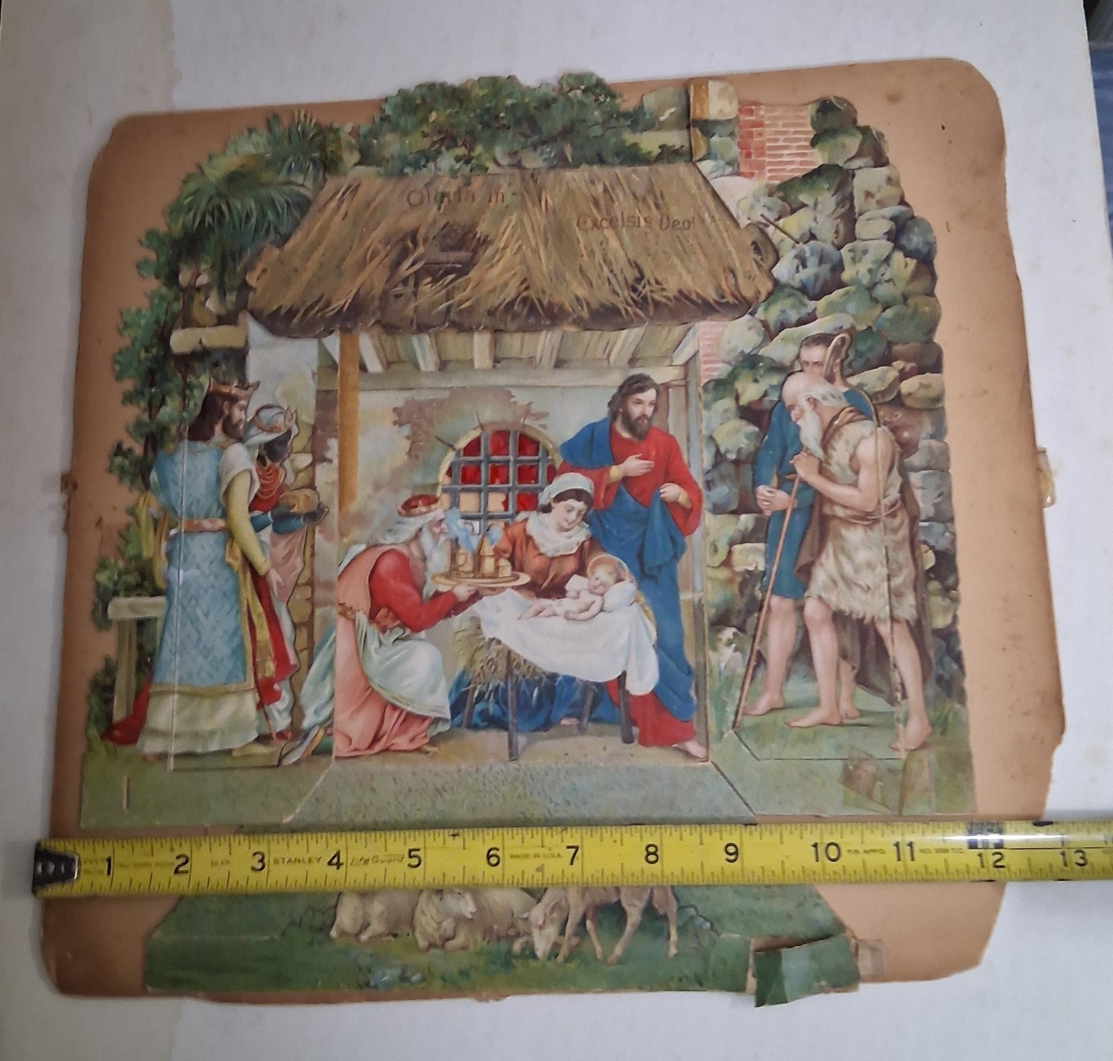 Vintage Christmas Paper Diorama circa 1940s /,50s  Nice Vintage item