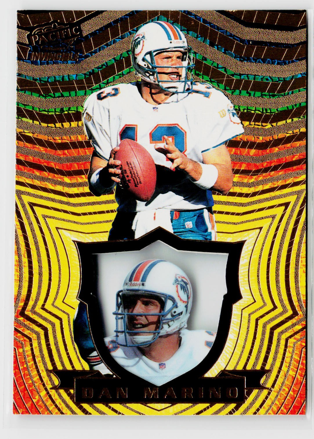 1997 Pacific Invincible #79 Dan Marino Miami Dolphins