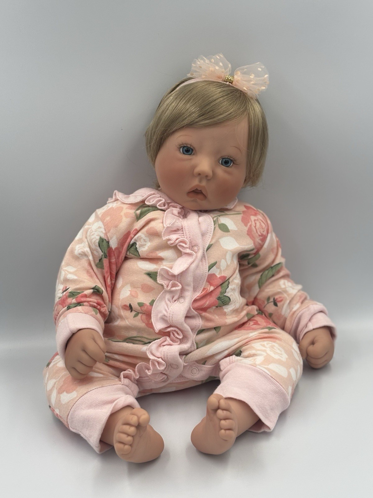 VTG Weighted Lee Middleton Doll 1994 #062194-1-VK  Blonde Blue *Redressed As Is