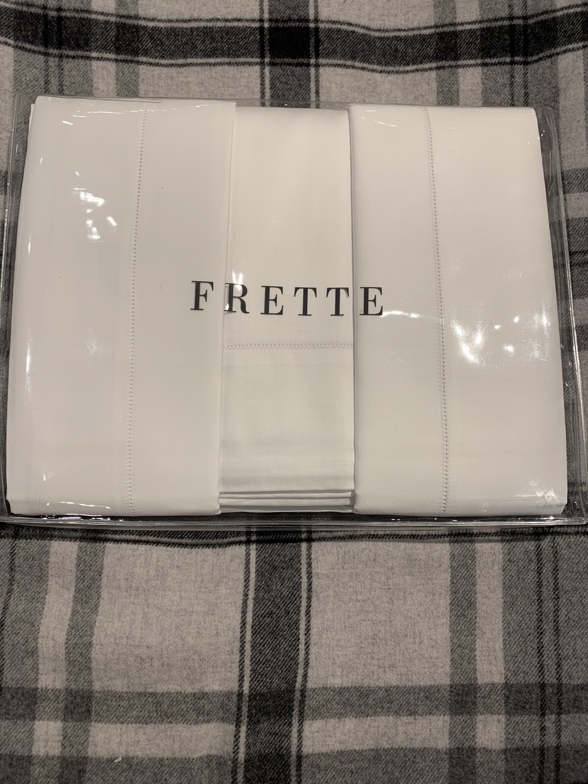 FRETTE MONZA KING 4 PIECE SHEET SET SATEEN WHITE NEW WITH TAGS $800