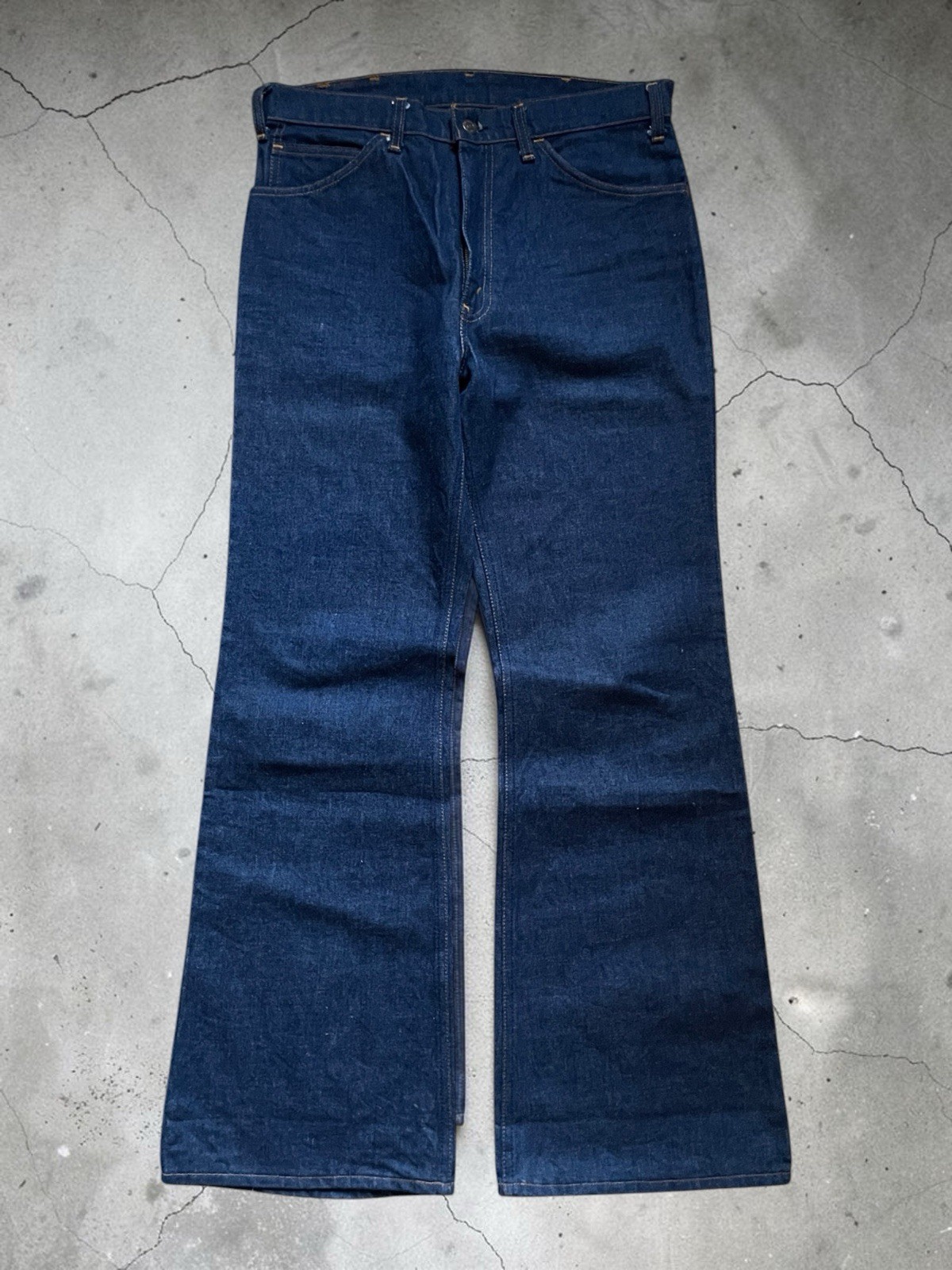 Levi’s 602-0217E Bell Bottom / Flare 70s Jeans Pants Trousers Levis 34/32 Vintage Levi’s 602-0217E Bell Bottom / Flare 70s Jeans Pants Trousers Levis 34/32 Vintage