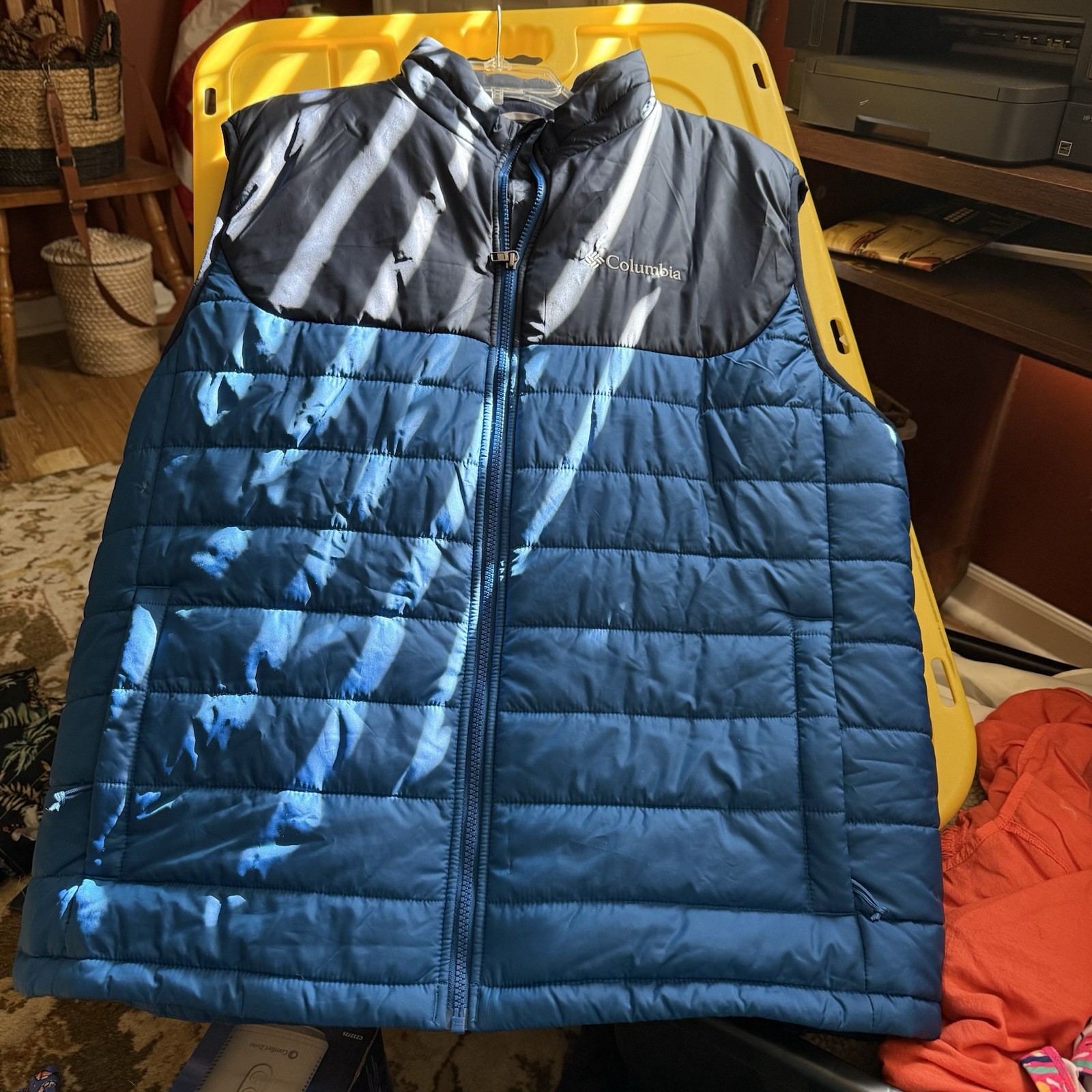 Columbia Men\'s Puffer Vest L Regular Blue/Black Nylon Zip Logo Pre-Owned