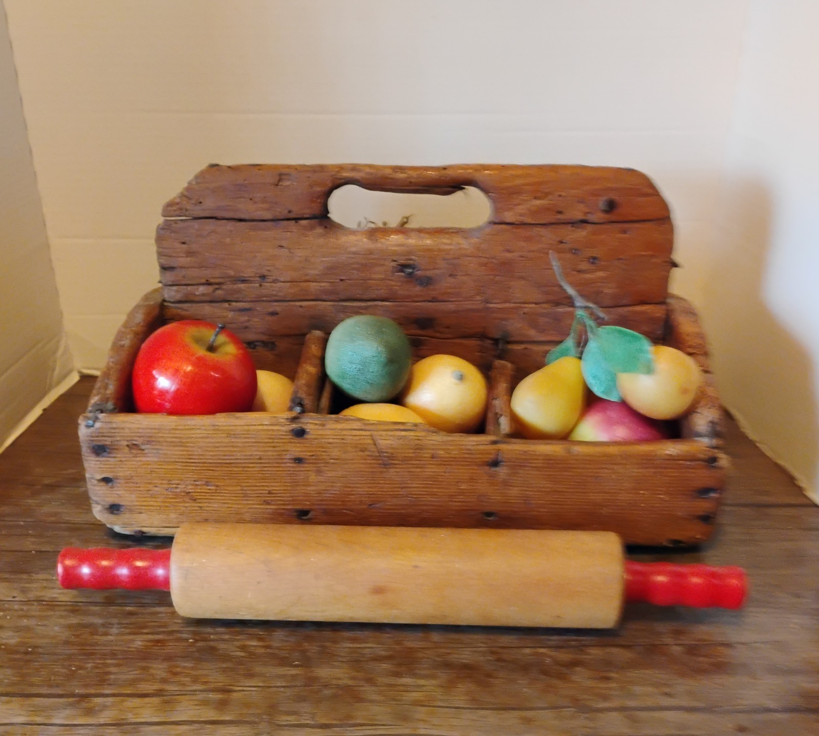 19th Century Primitive Treen Hand Made Pine Wood Caddy w/Carrying Handle
