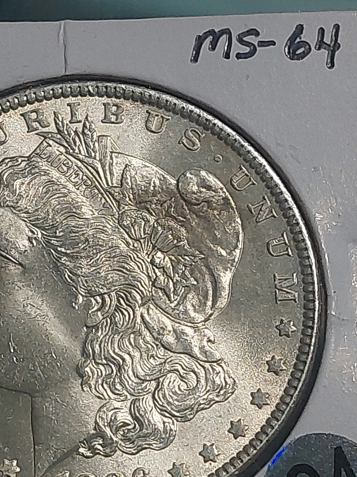1886 P Morgan Silver Dollar ~ UNCIRCULATED ~ 90% Silver 1886 P Morgan Silver Dollar ~ UNCIRCULATED ~ 90% Silver