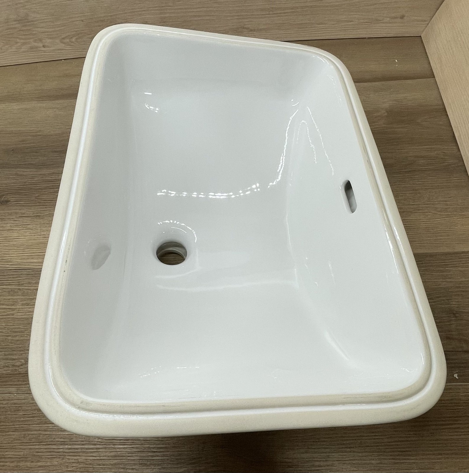 TOTO LT542G#01 Undermount Lavatory Sink w/ Overflow - Cotton