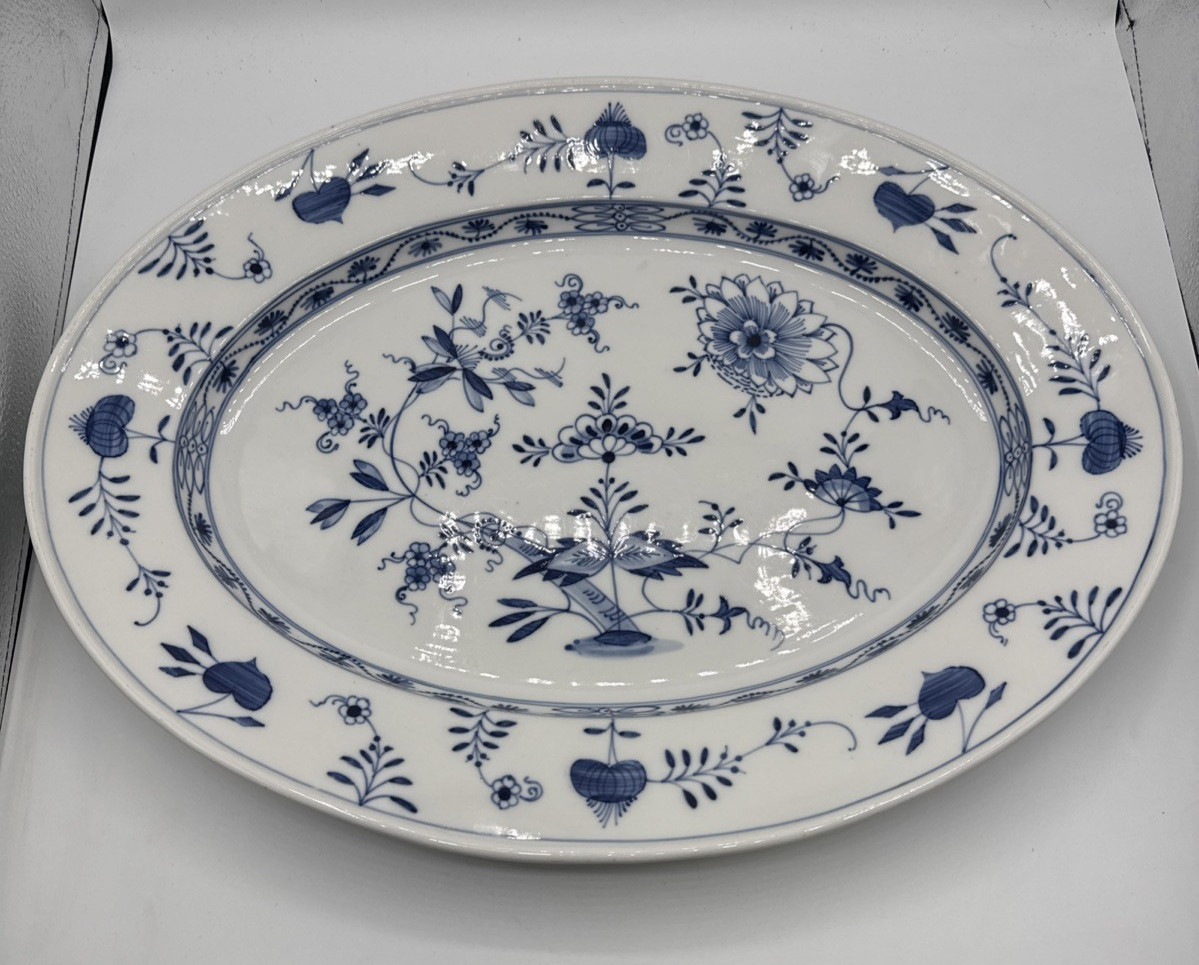 Antique Blue Onion Oval Serving Platter -18\