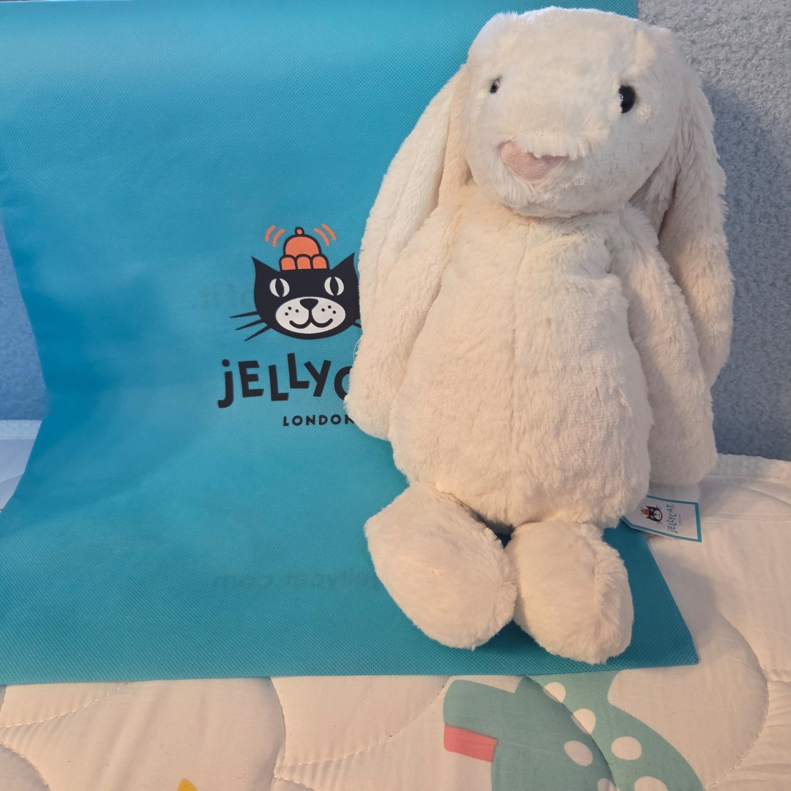 Jellycat Bashful Cream Bunny Large 14 Inch Stuffed Rabbit Plush Toy NWT