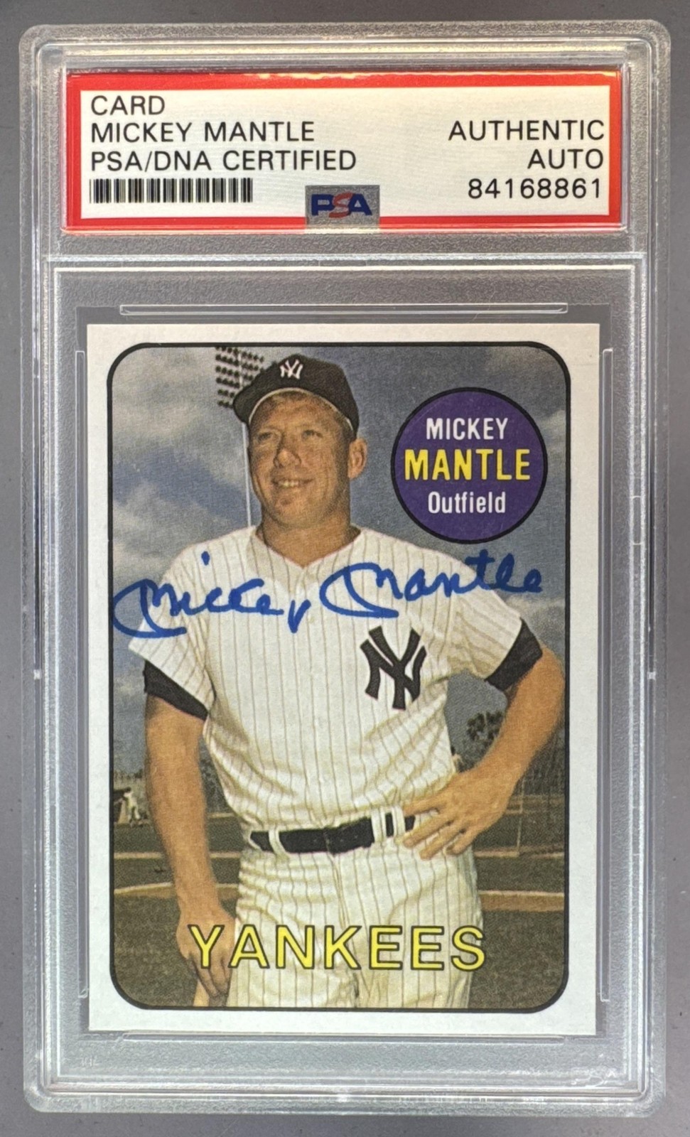 84168861 Mickey Mantle 1986 Sports Design #4 On Card IP Auto PSA DNA AUTH 84168861 Mickey Mantle 1986 Sports Design #4 On Card IP Auto PSA DNA AUTH