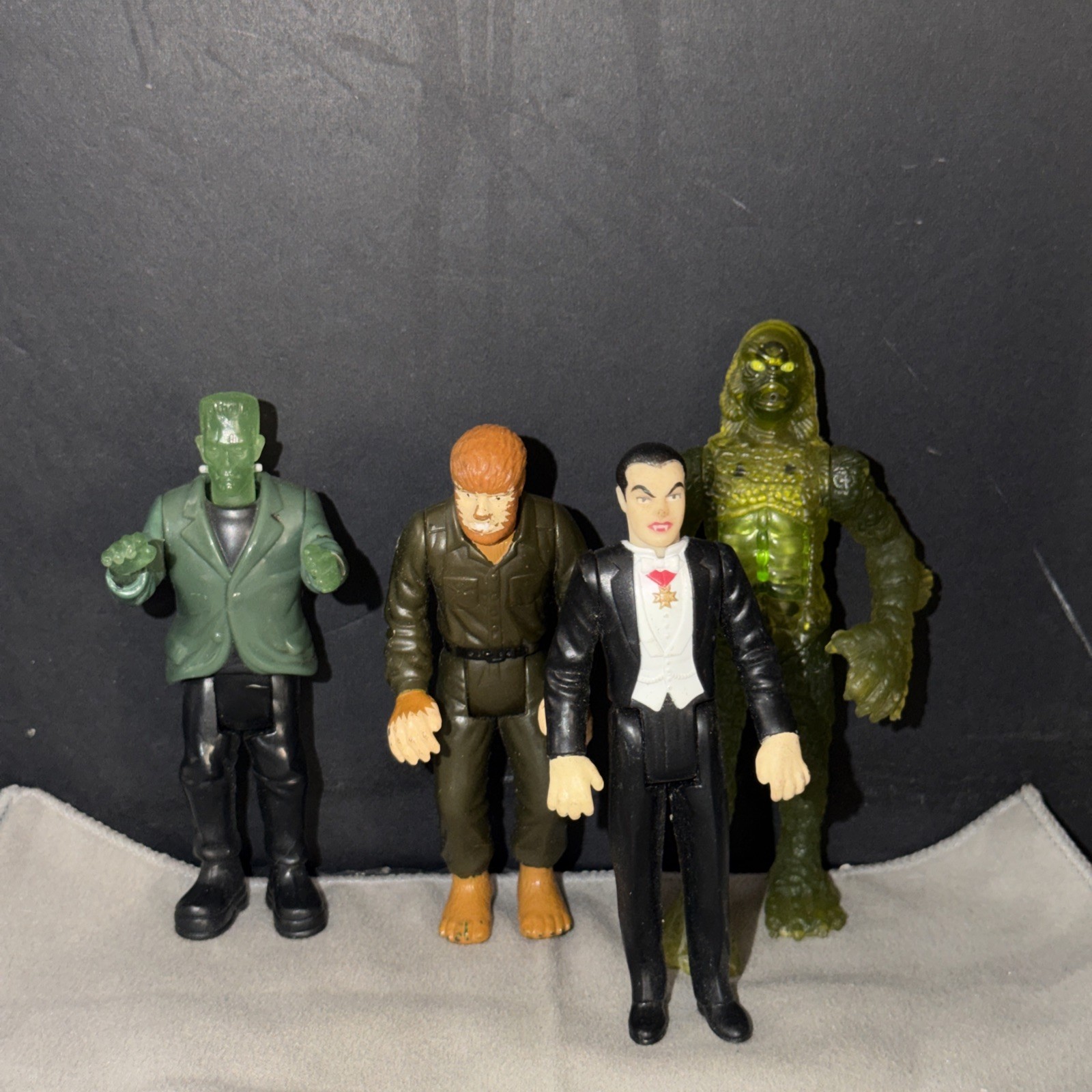 VTG ‘97 Burger King Universal Monsters Dracula Frankenstein WolfMan Creature Set